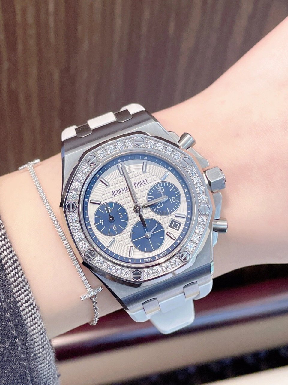 ap爱彼26231st 王子文同款 ap爱彼皇家橡树26231st 王子文同款 37mm