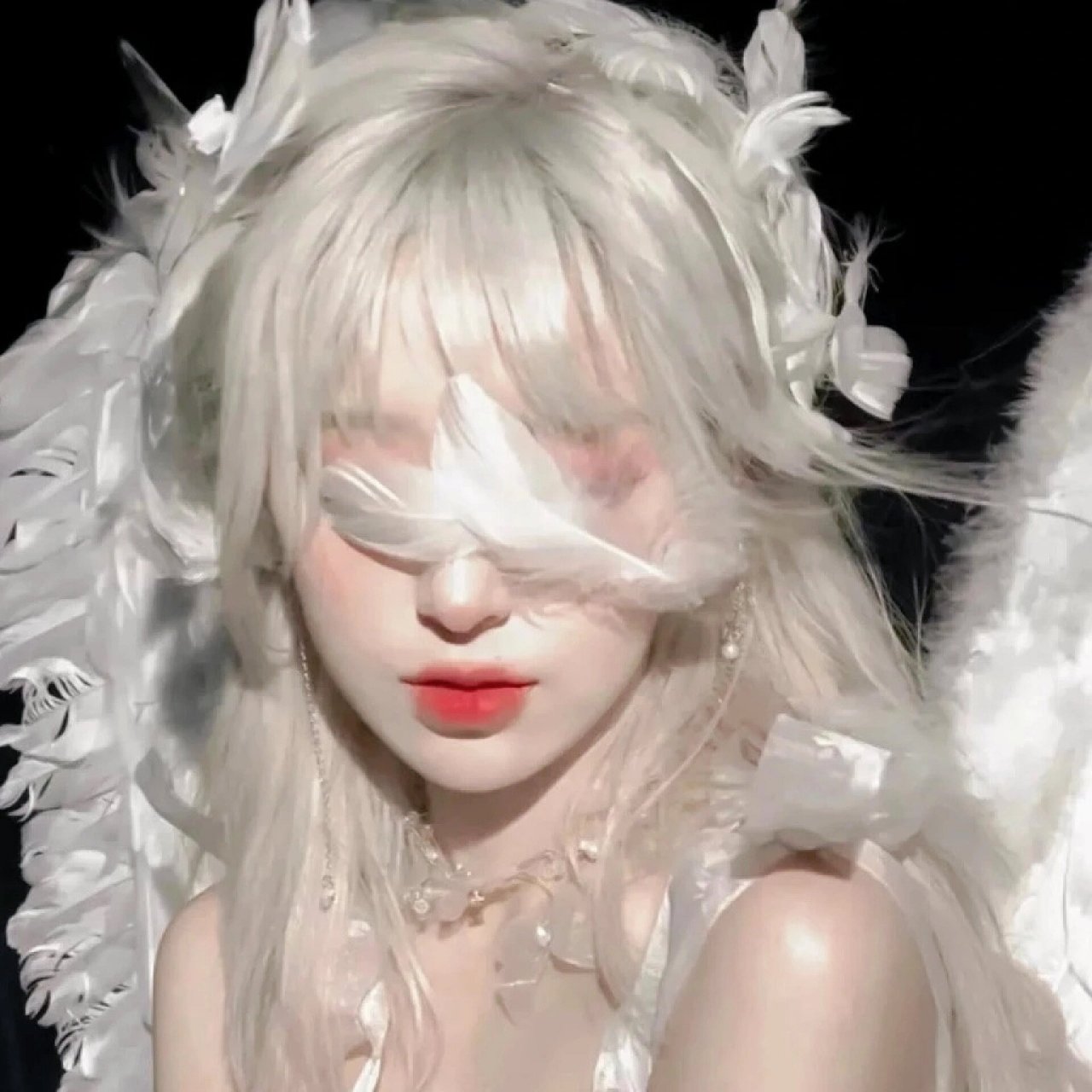 ins风氛围感女头 "或许自由更胜一筹"