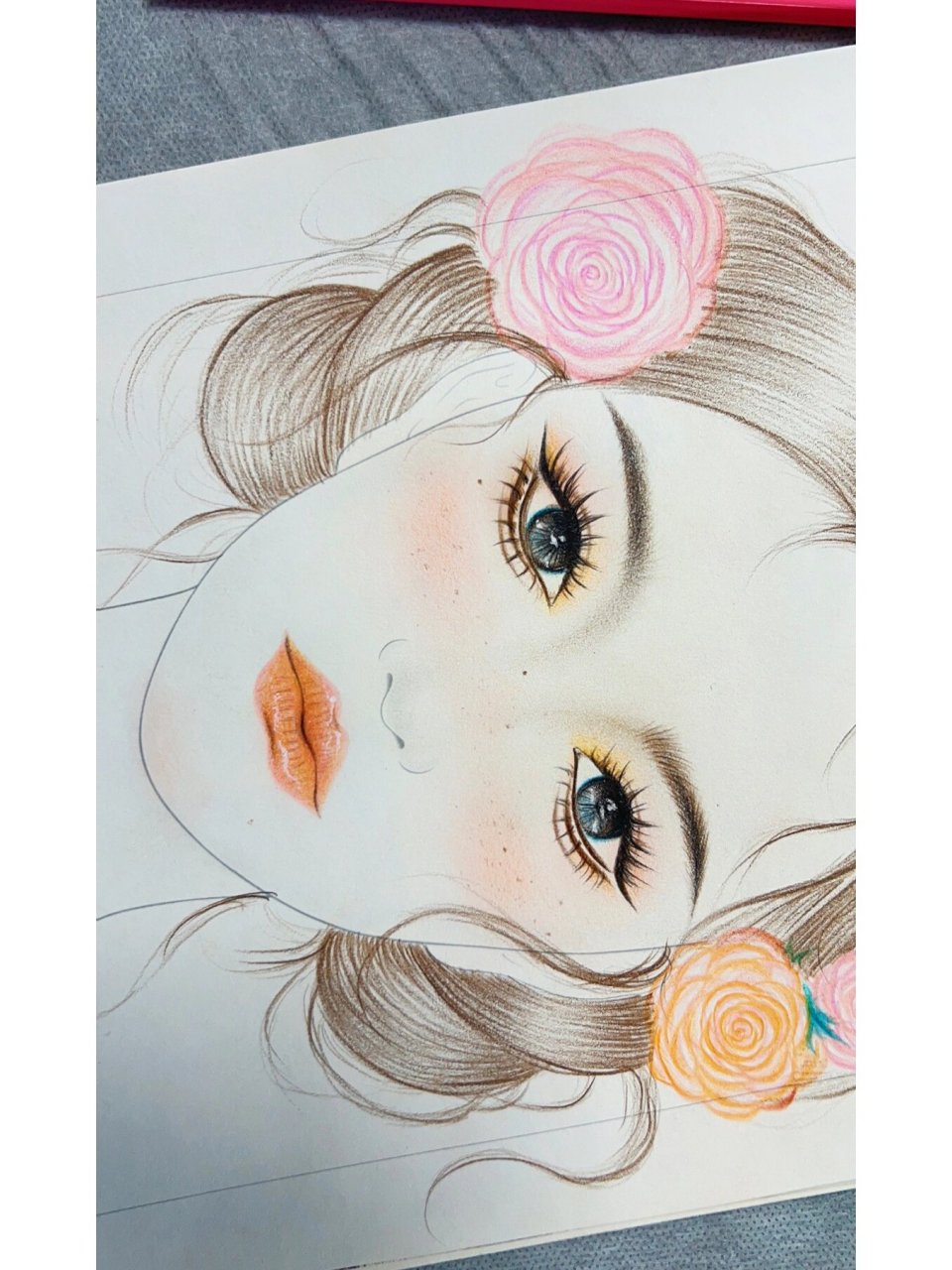 纸妆美人图 纸上美人图 练习线条感流畅度 以及手的稳定性 专业化妆师