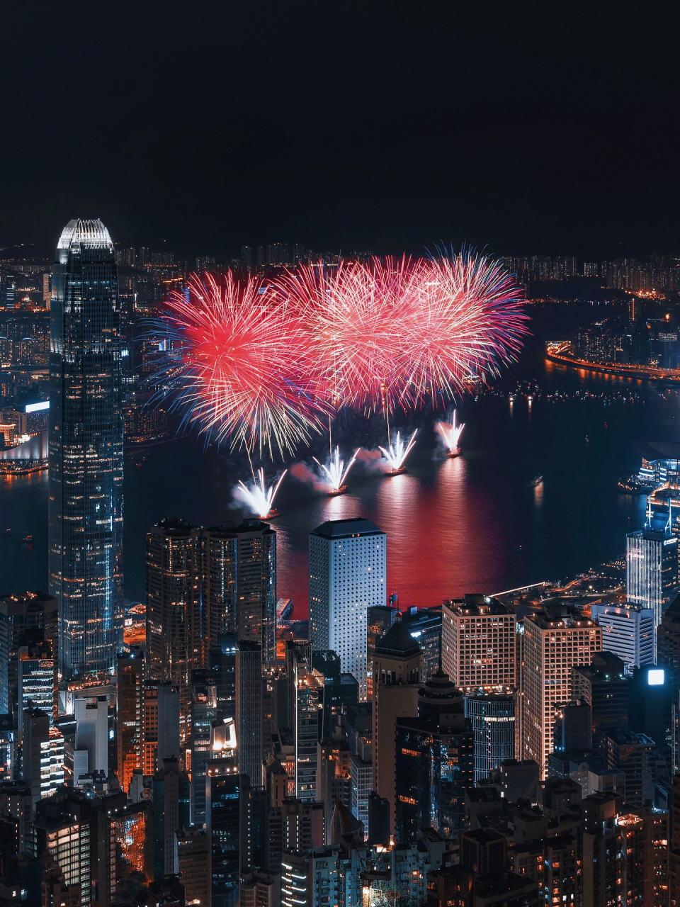 922023跨年香港维多利亚港烟花秀攻略! . 93姐妹们!