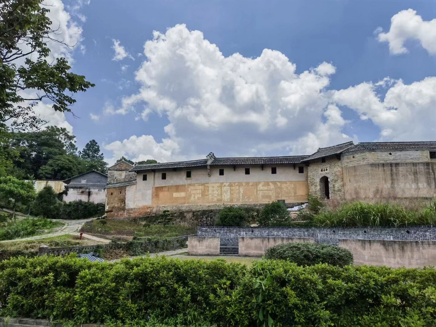 赣州龙南关西围屋  围屋之都96赣州龙南关西围屋67青砖黛瓦,古色