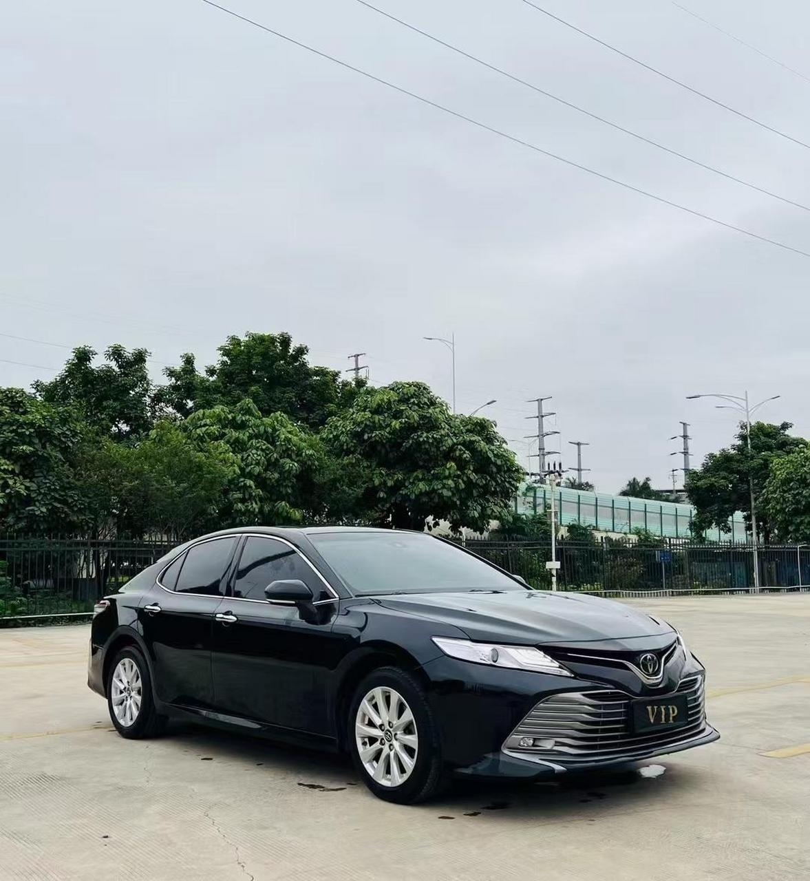 2018年10月凯美瑞18款2.0g豪华版,个人一手车未过户,仅仅行驶4.