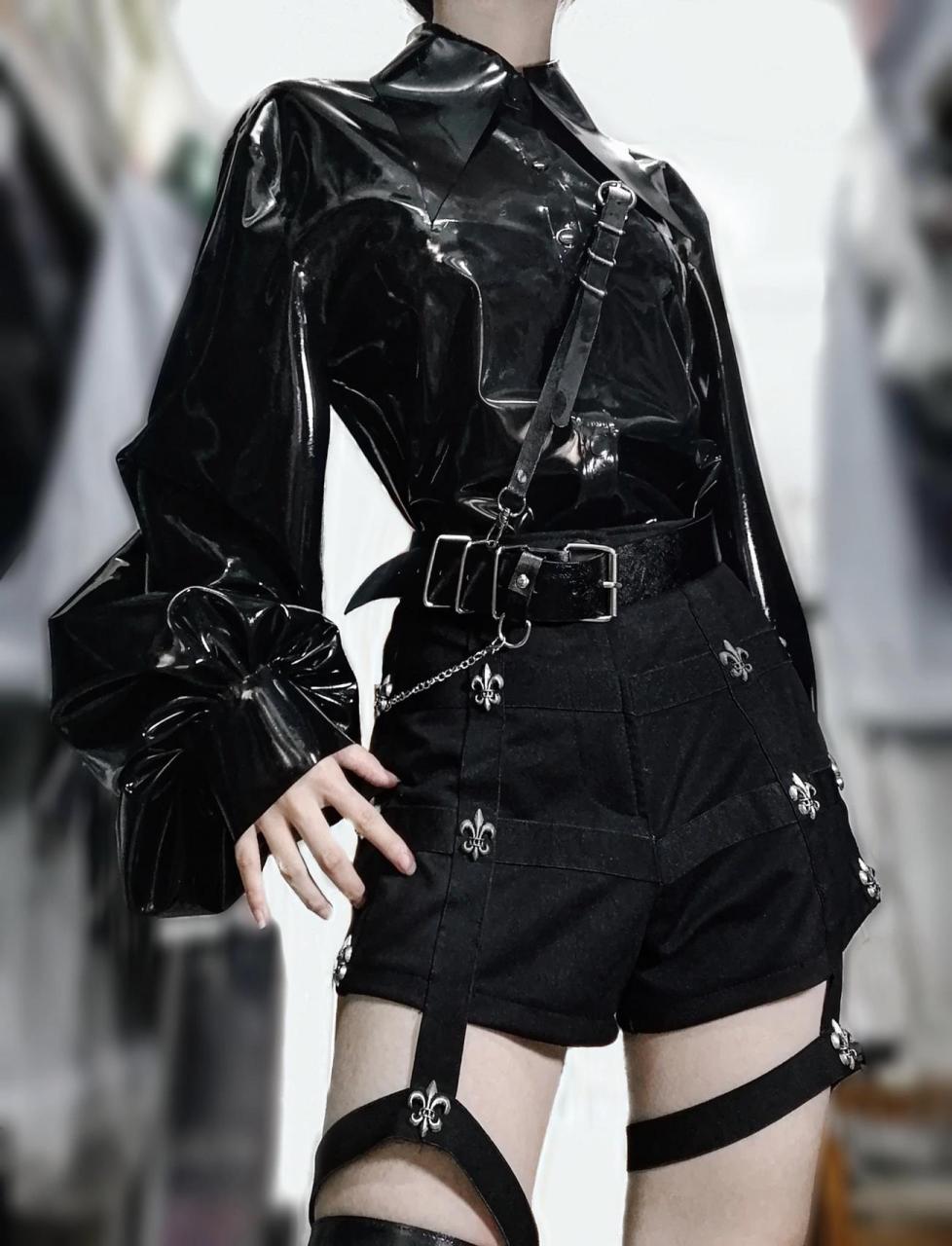 乳胶衬衫|镜子94迷宫 衬衫:purple thorn 紫色荆棘 裤子:蒂歌lolita