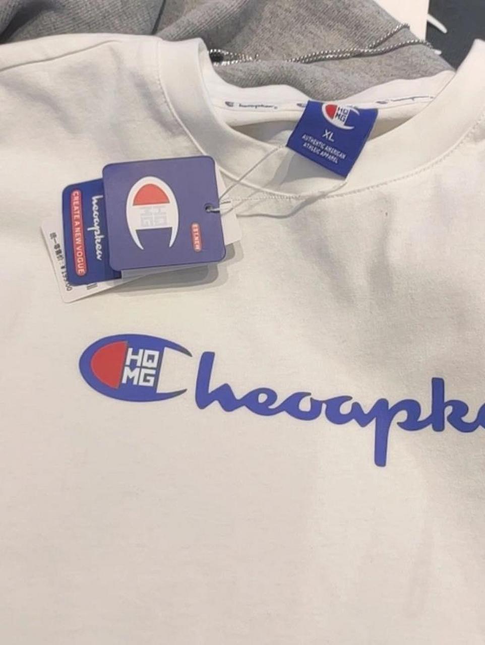 中国山寨版冠军,冠军时刻 无语了,有一个和美国冠军长得如此之像的