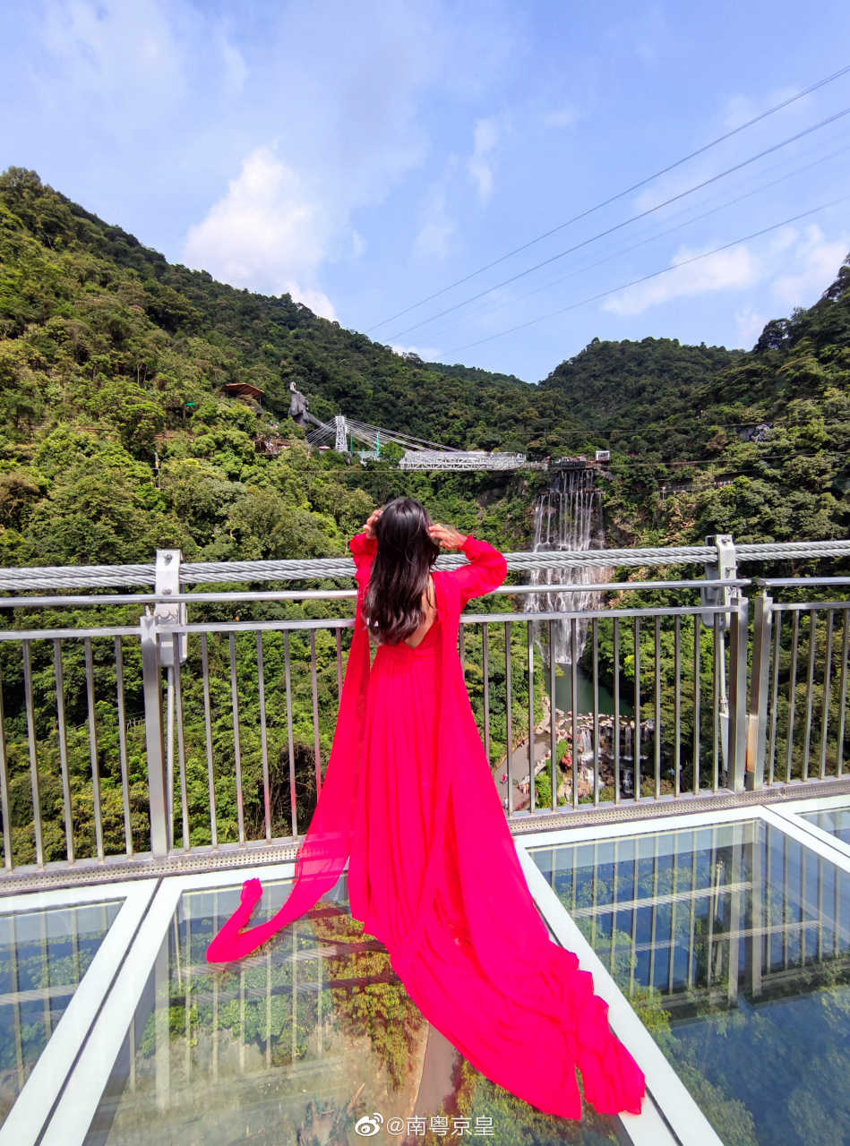 今天是2021年7月11日,星期日,农历六月初二.