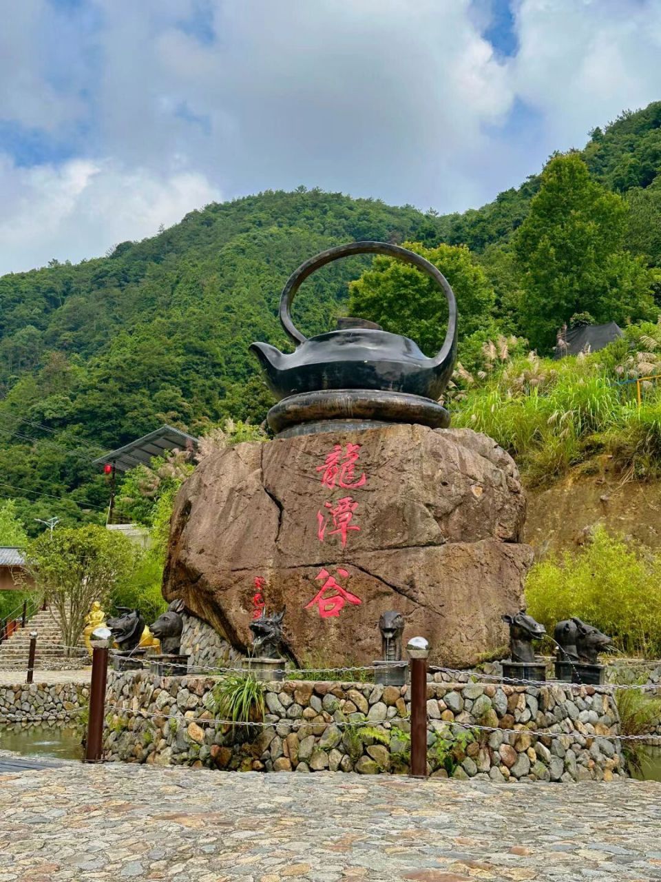 安溪"小九寨沟"龙潭谷风景区 华农生态旅游山庄 这里有纯天然的景色