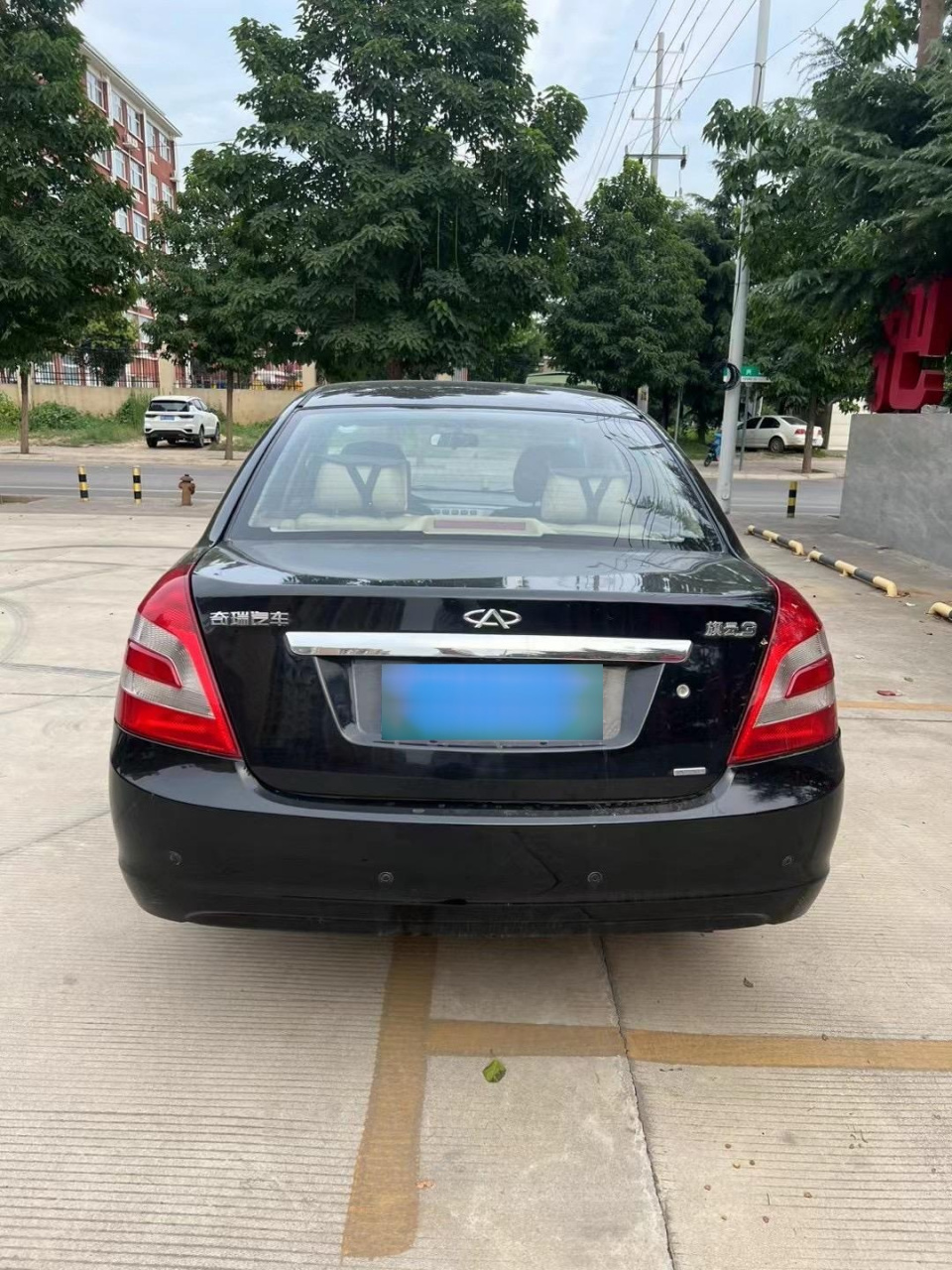 11年3月奇瑞旗云3,手动1.
