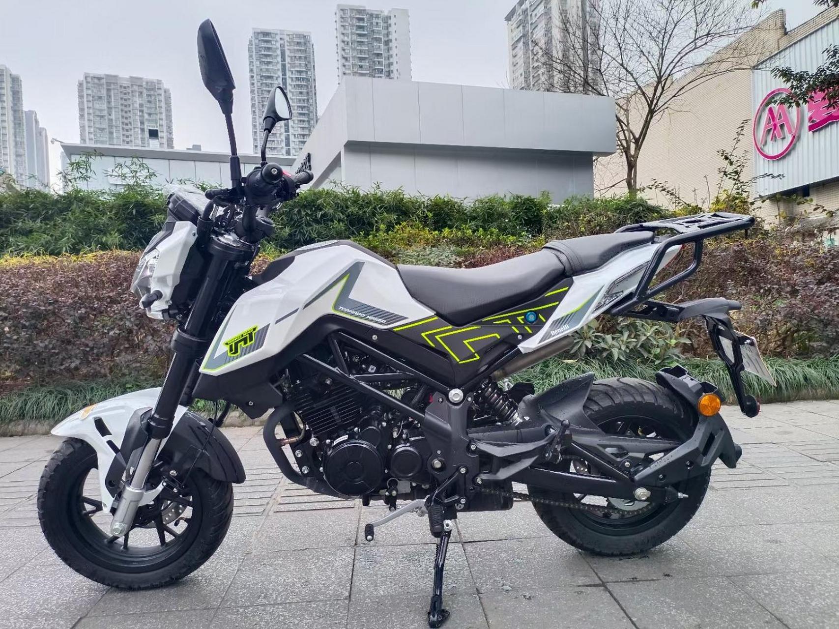 贝纳利小暴龙125小迷你,24年1月上户.