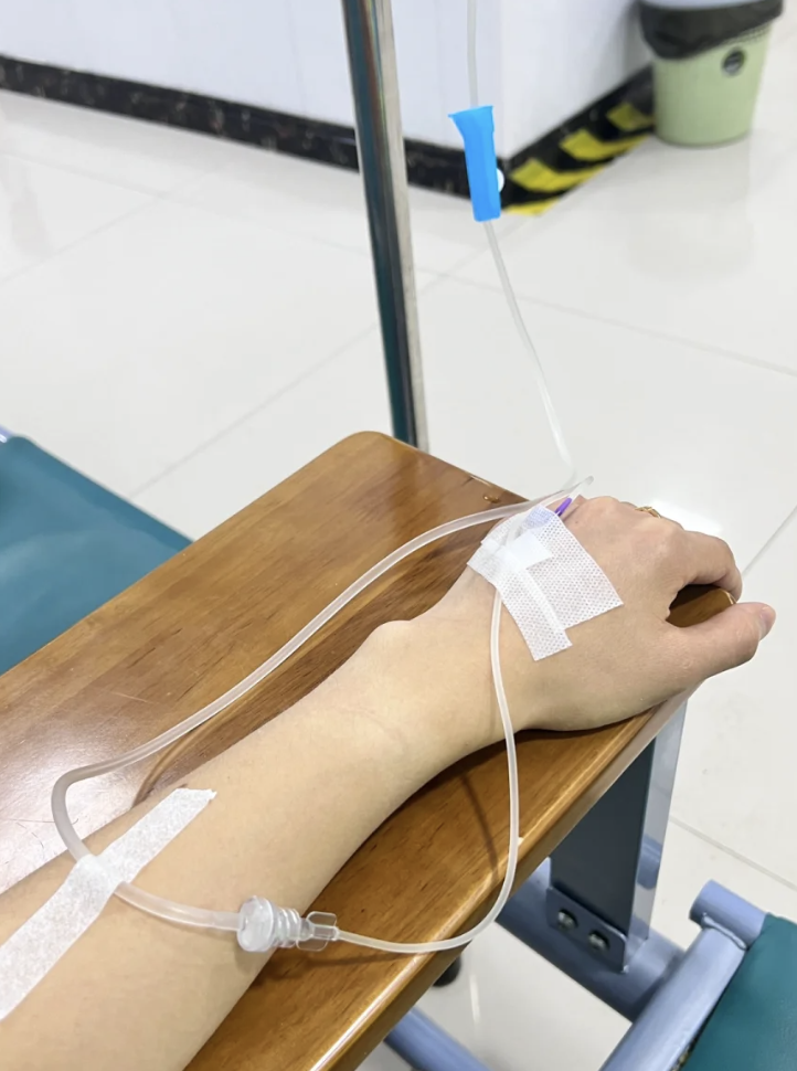 输液为什么最好扎左手?