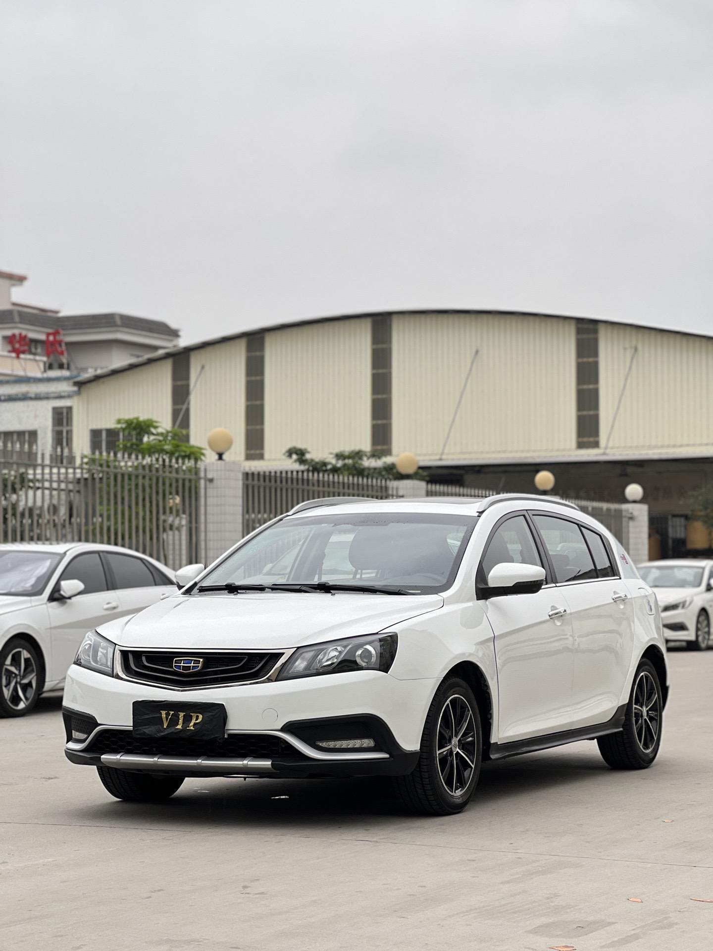 98万(供车首付3千),17年4月吉利帝豪rs两厢1.