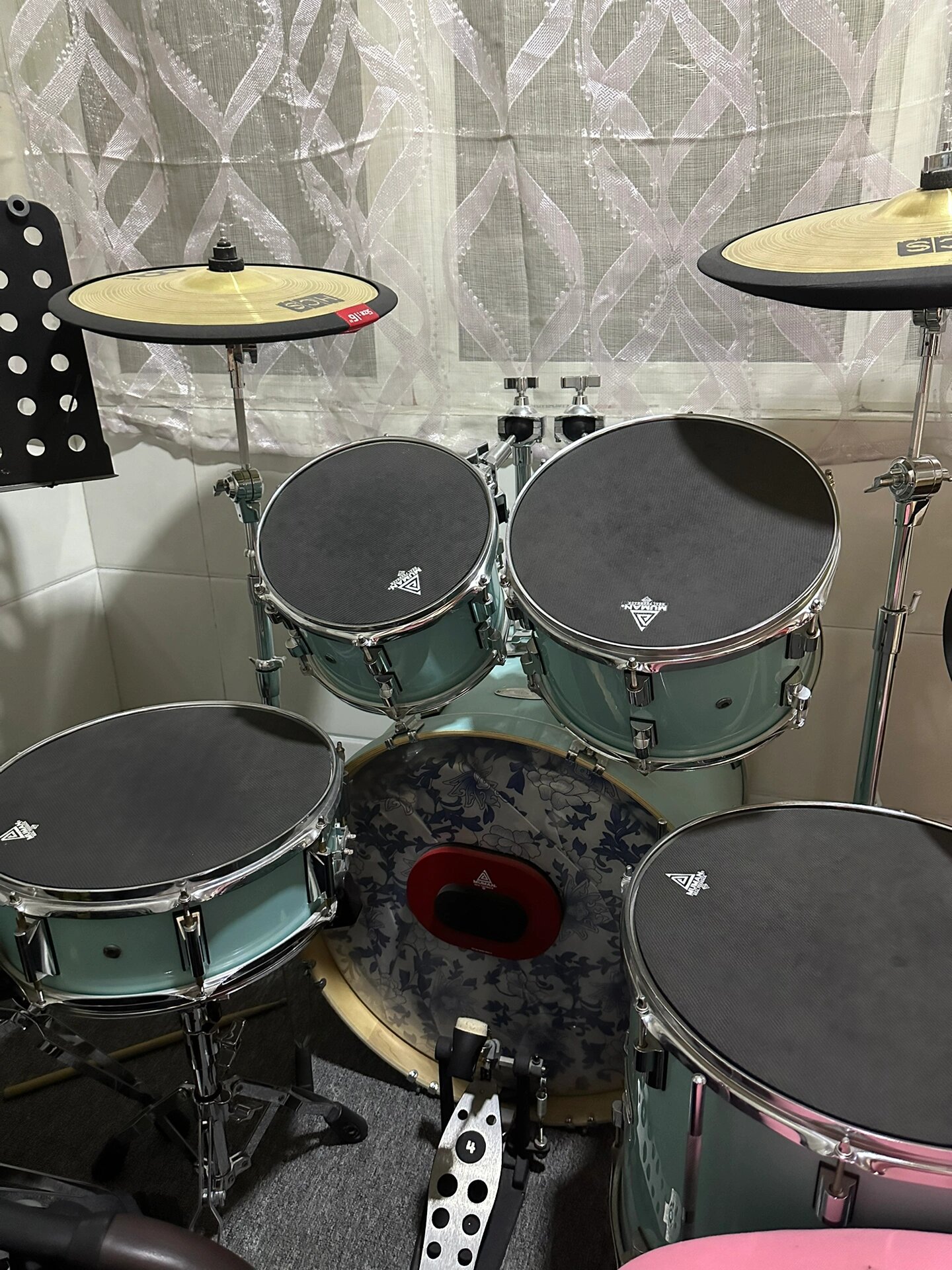 出售架子鼓闲置 九成新 九拍架子鼓 全套消音垫 孩子学了半年不学了