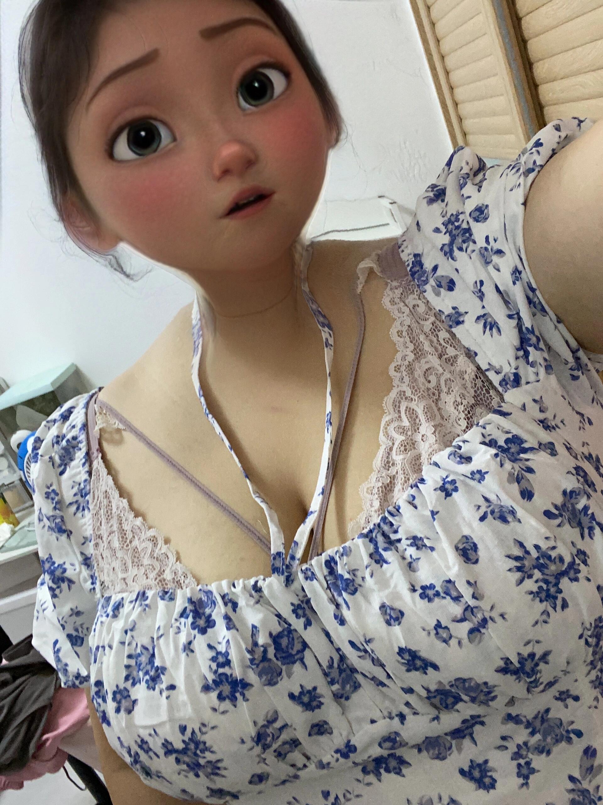 大胸j  180斤胖女孩碎花裙分享 对于胸围120的大胸女孩子来说 真的太