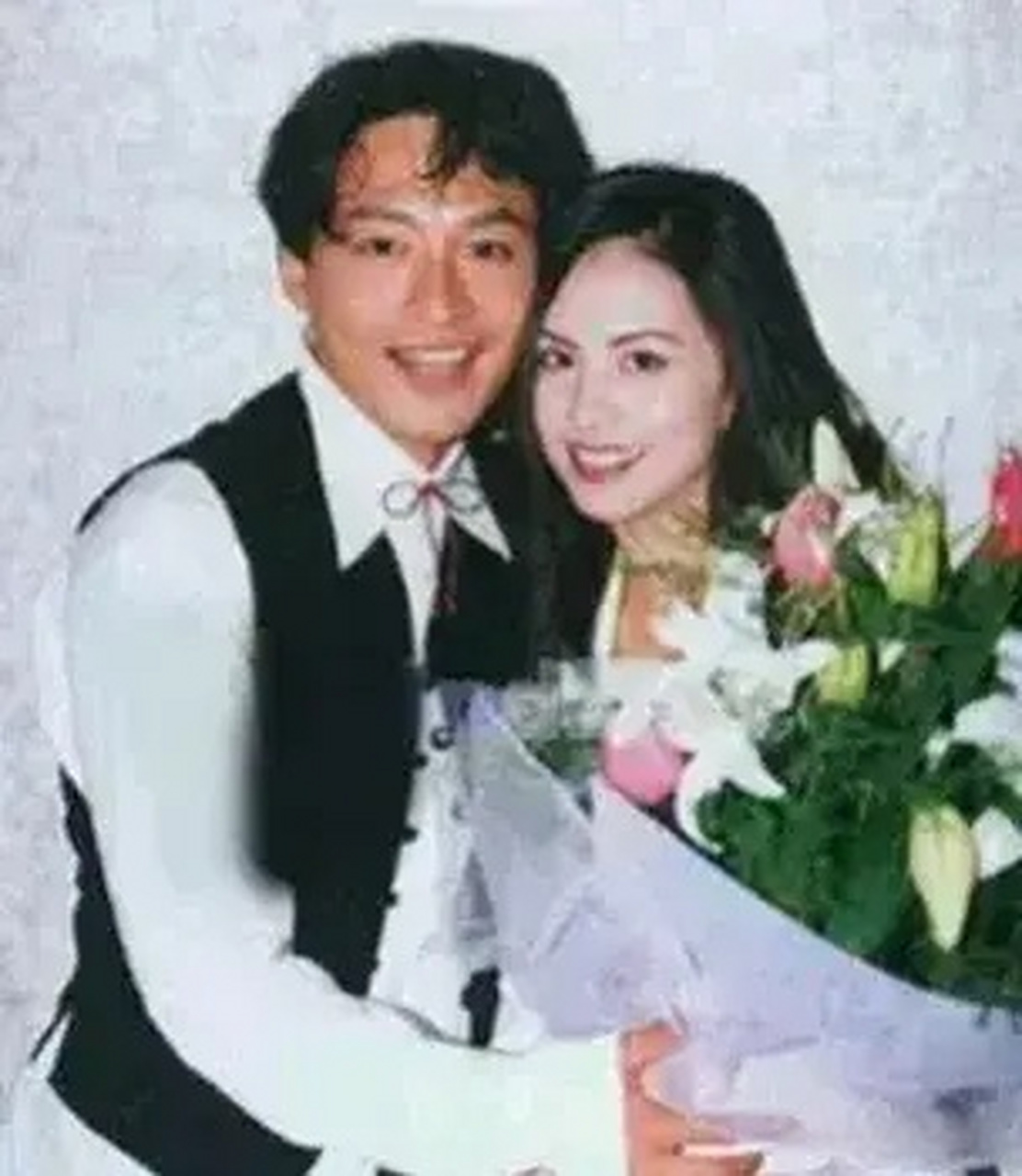 原来马景涛的前女友是田丽大美人,和马景涛分手后田丽也控诉过马景涛