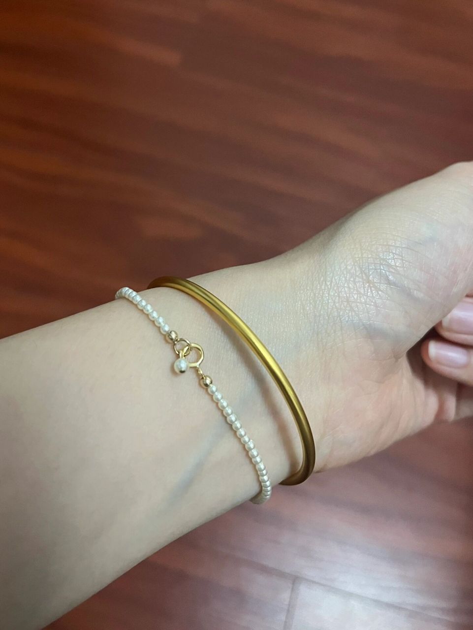 黄金手镯 珍珠手链 叠戴 终于找到搭配的叠戴了!