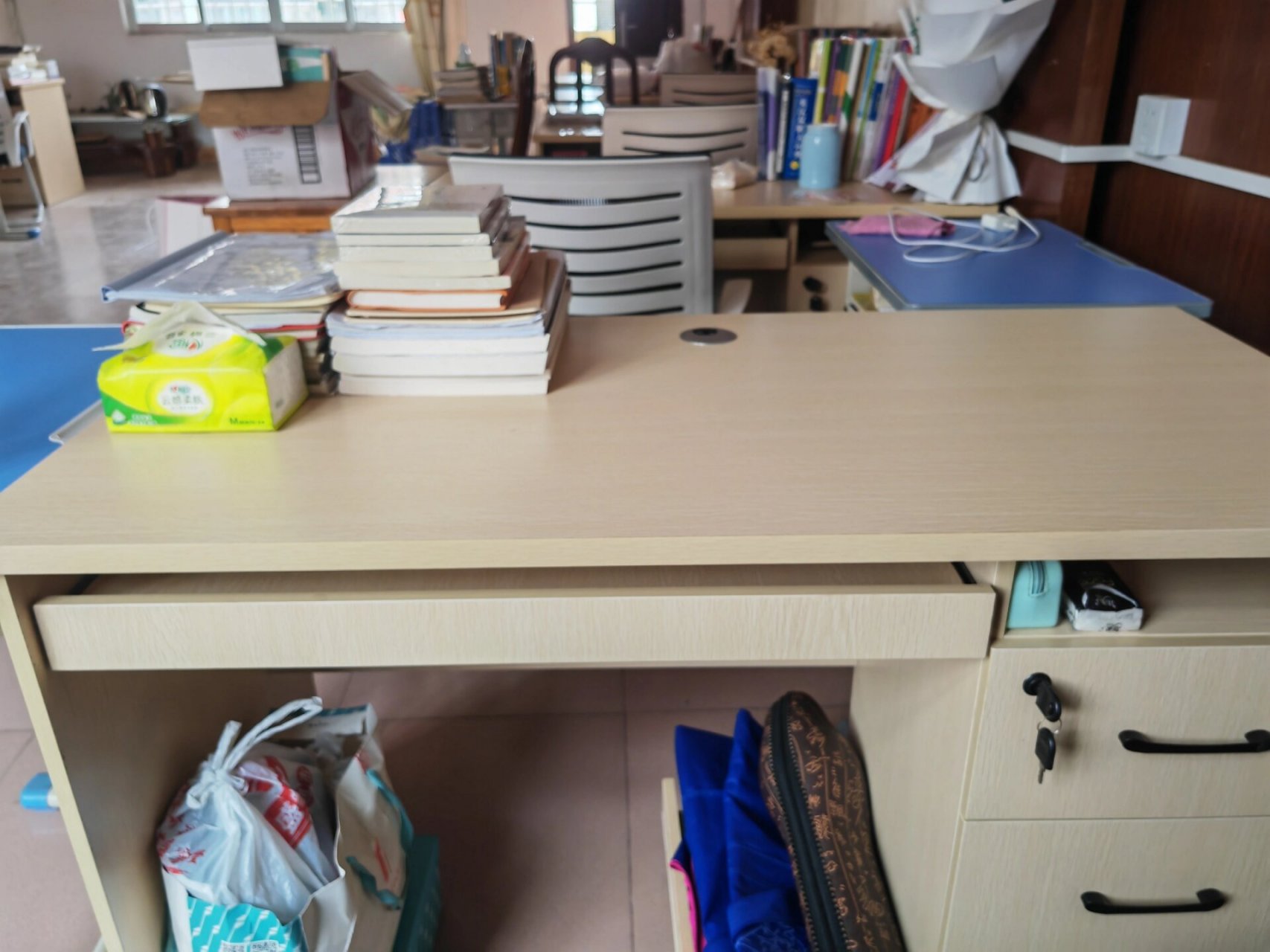 博罗杨侨中学 新学期第一天,接下来要努力工作,积极生活了.