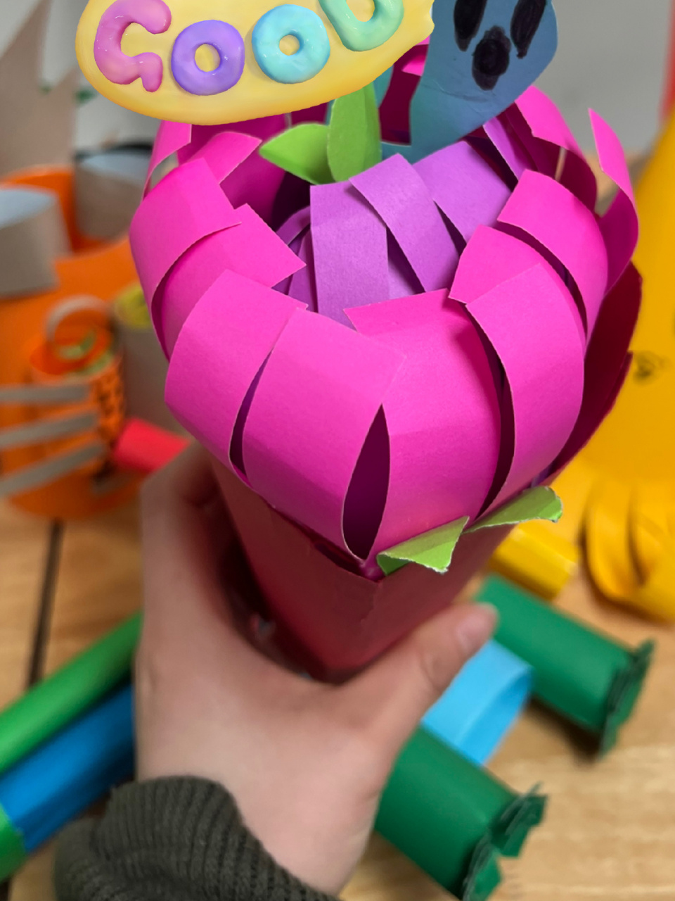 苏少版美术四下《纸卷魔术》|学生部分作品 ———学生们创意无限做的