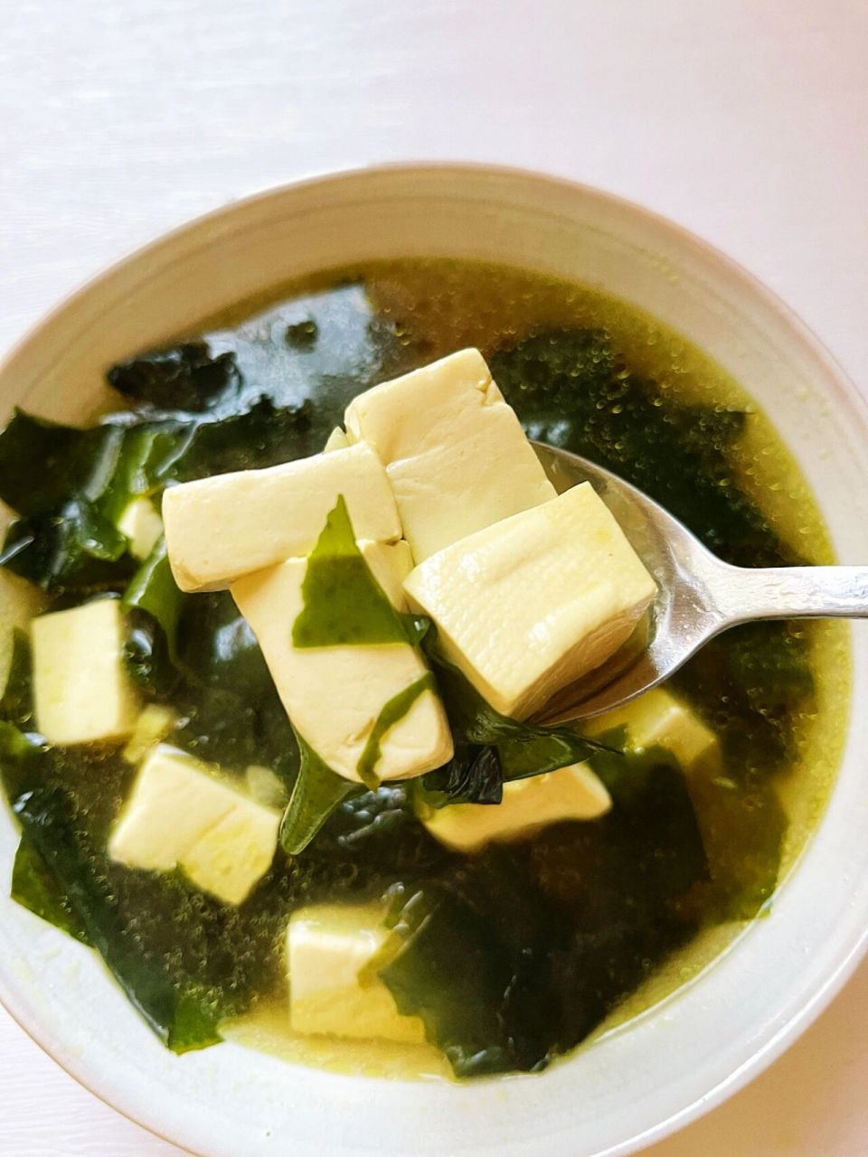 裙带菜豆腐汤 | 低脂低卡,营养美味 这是我最爱喝的一个汤,简单好做