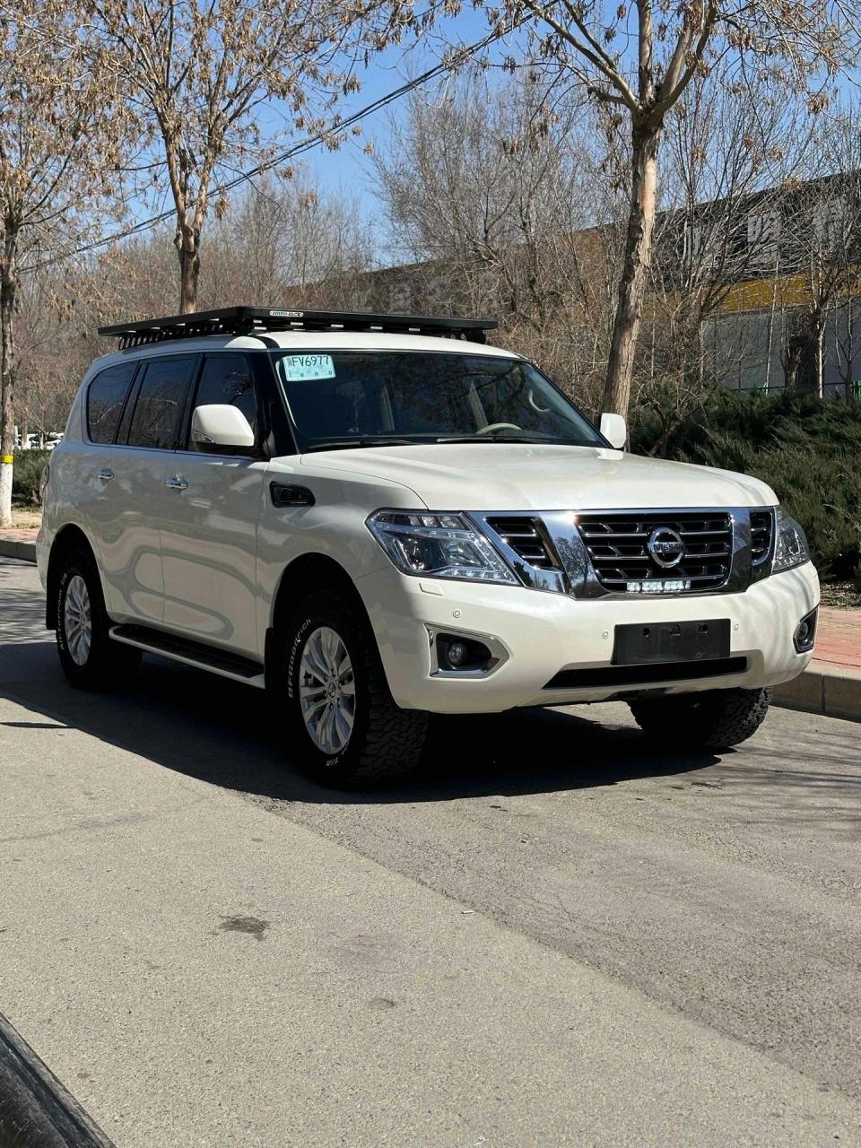 0l se-t2日产途乐