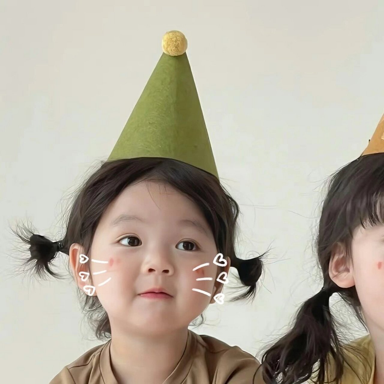 甜美可爱闺蜜头像 cute 可爱萌娃闺蜜头像,确定不换吗