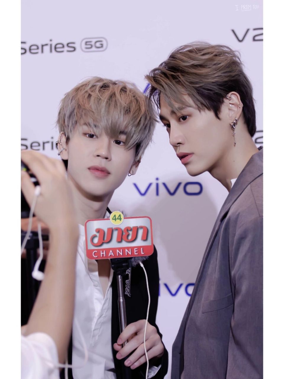 不用互动站那里就有氛围感就甜 #bounprem# #文总包包# #我磕的cp是真