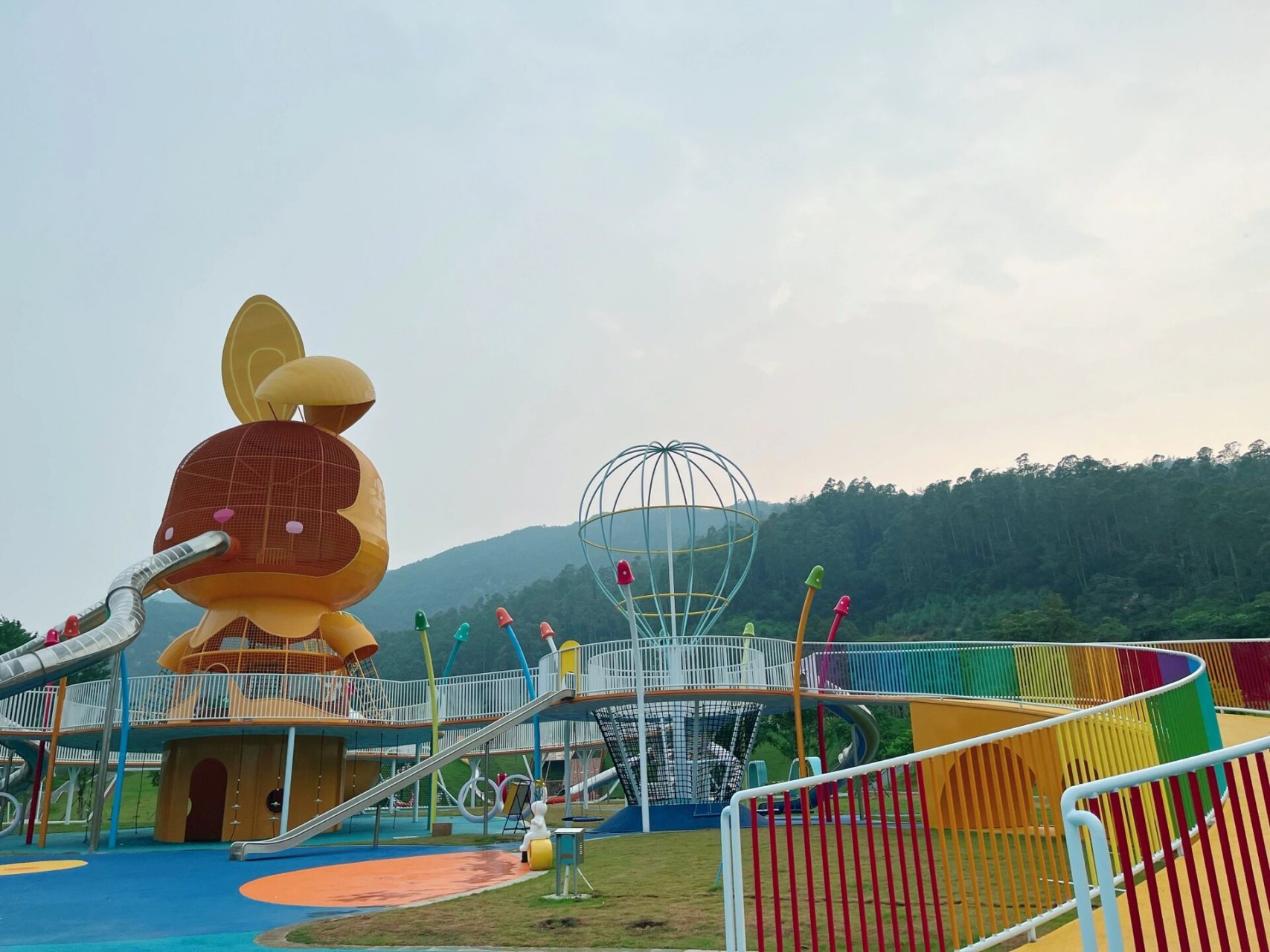 周末来新会儿童公园和江会游乐园玩啦       会城地区最好的室外遛娃