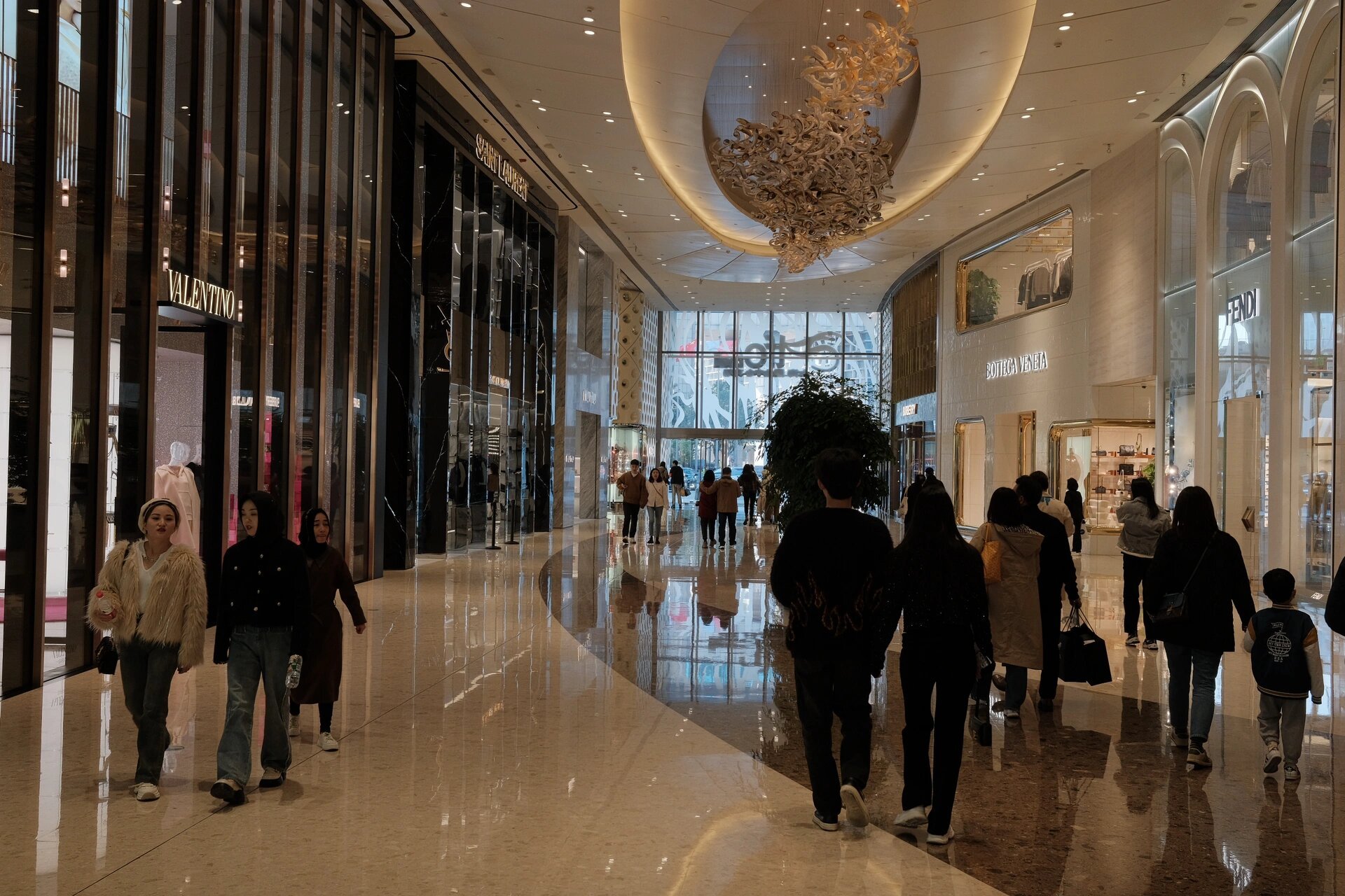 2010年开业的上海ifc,是新鸿基地产ifc产品线在内地的开山之作,成为继