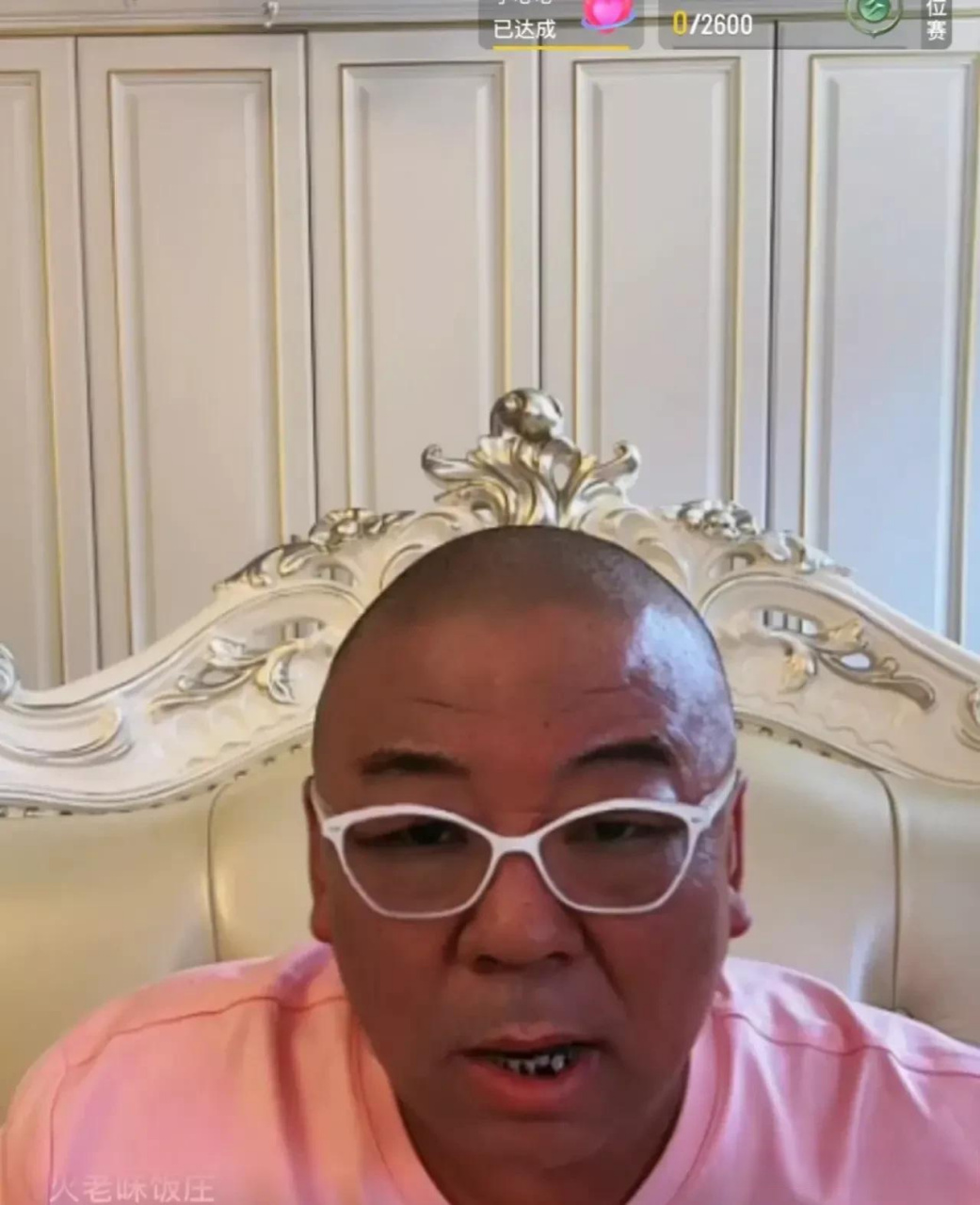 天津小佬饭庄的老板绝对是牛人.为什么这样说?