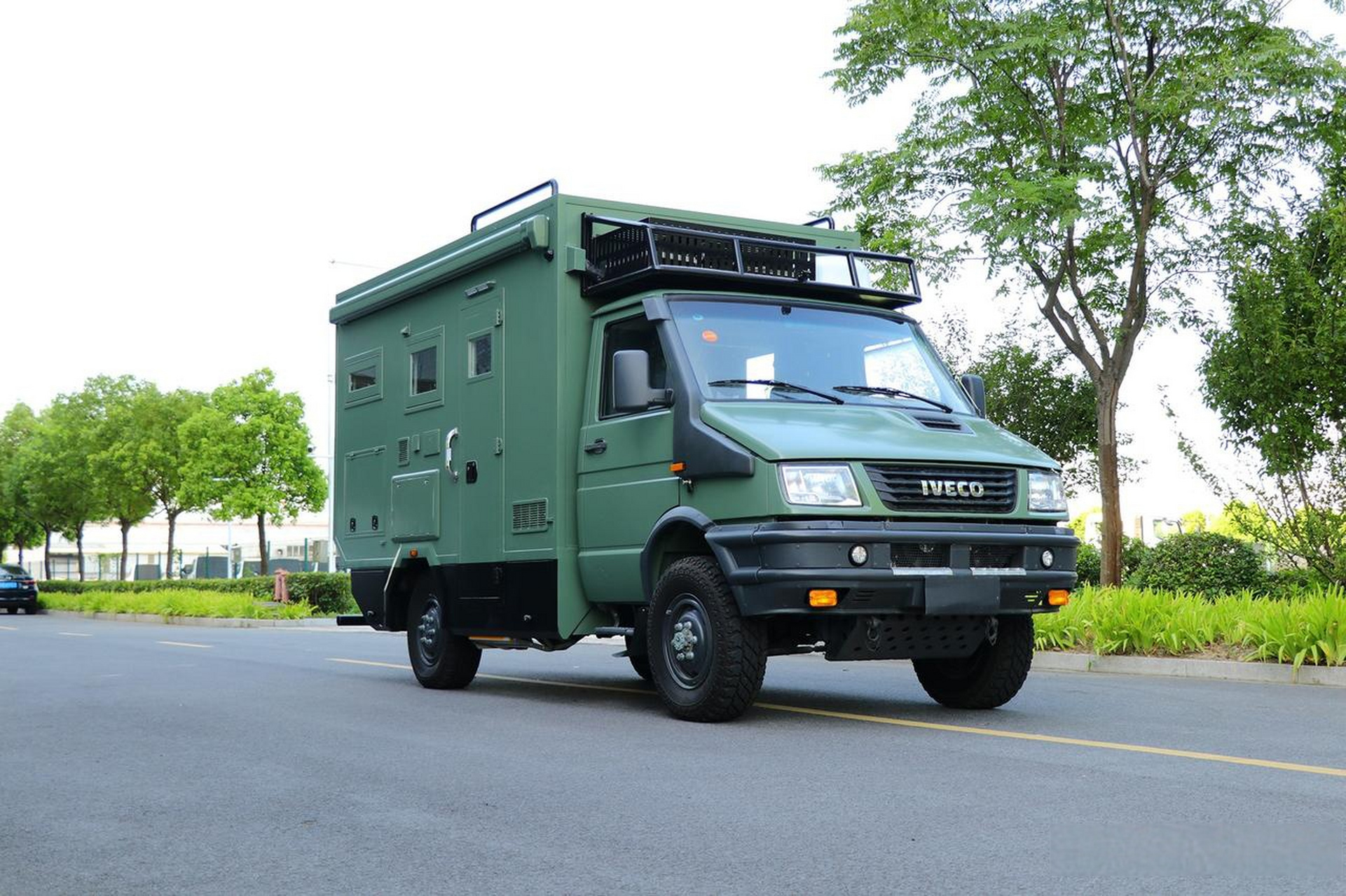 2045方舱版四驱越野房车,全新上市 大地雄心系列-2045方舱版四驱越野