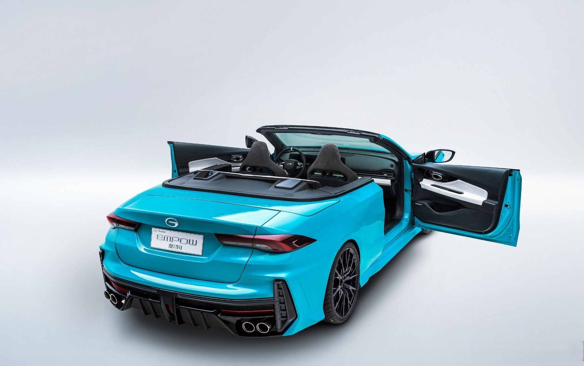 网友做的概念图,如果广汽传祺真的推出一款敞篷影豹,这么玩儿的话你会