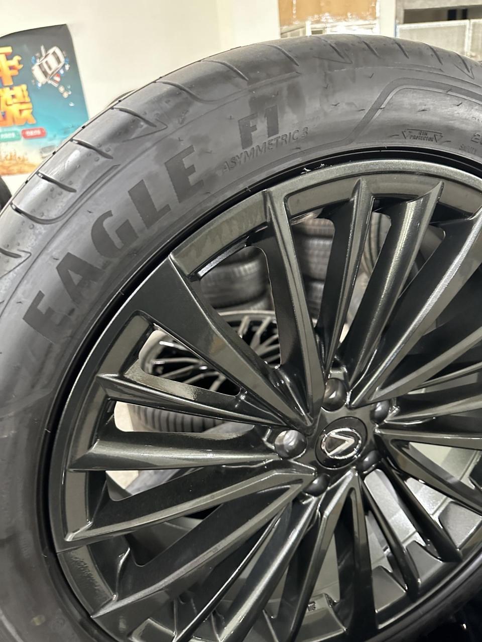 原厂原车20寸雷克萨斯rx300运动版  轮毂数据:21*9/5*114