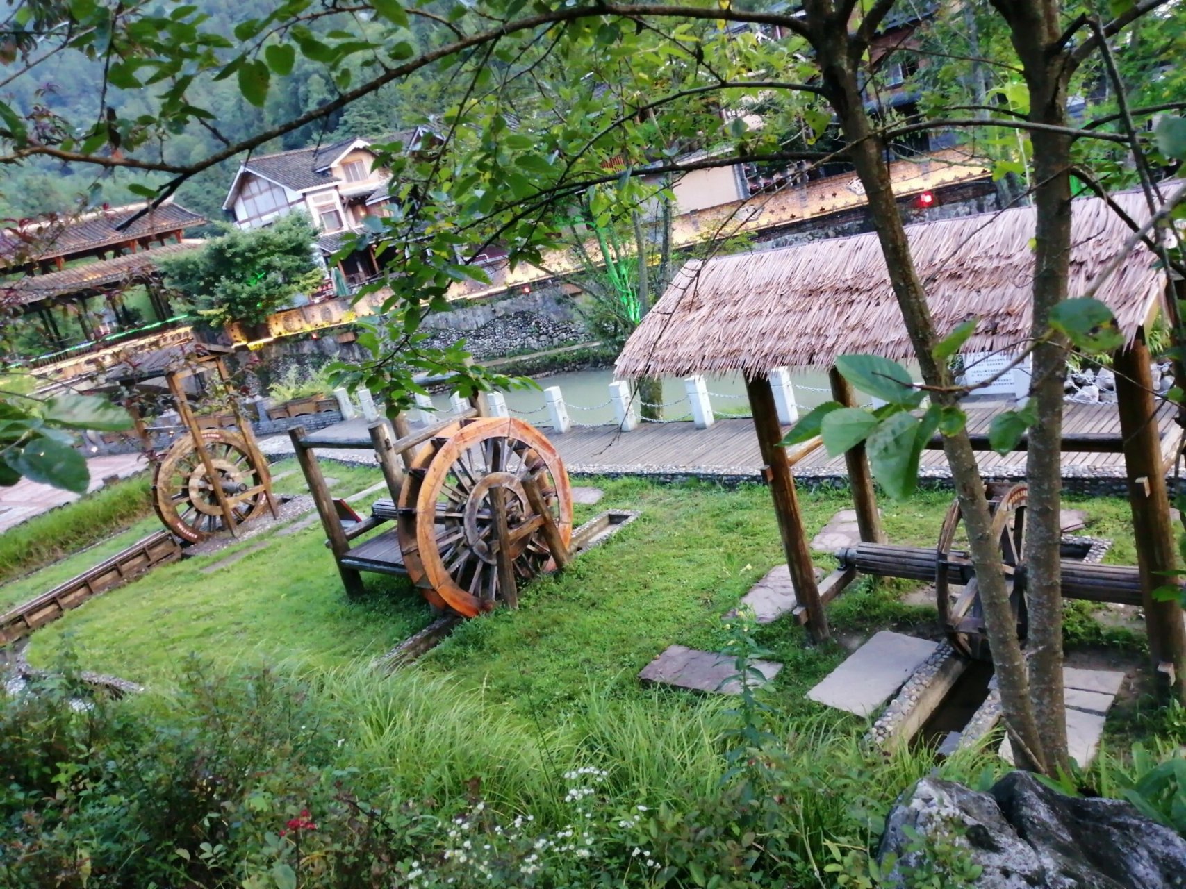 广元市月坝游记  搭着朋友一家子来玩的 住宿在月坝客栈 当地也有很多