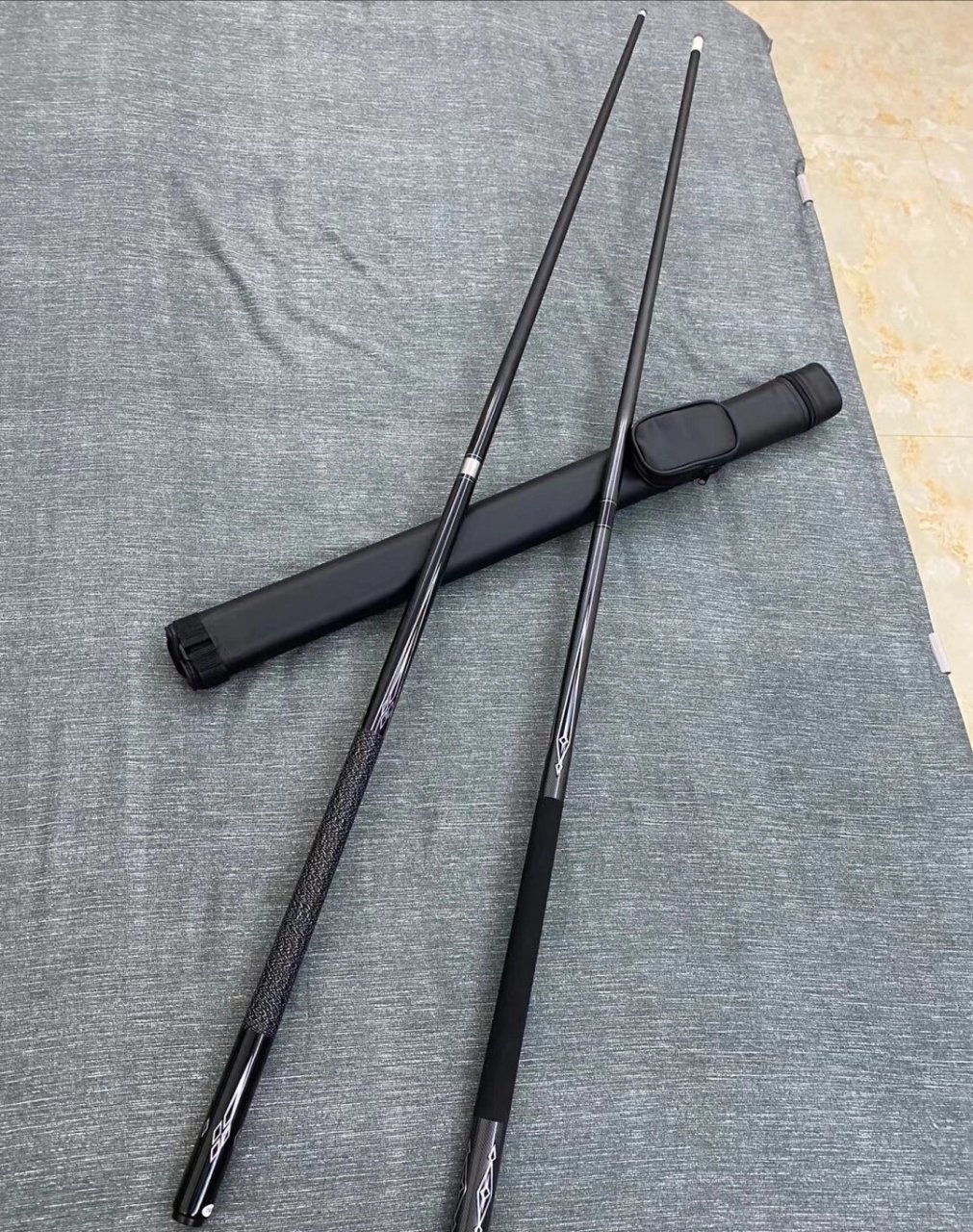 黑科技碳素纤维台球杆桌球杆小头杆中大 虽然不是什么大品牌但是质量