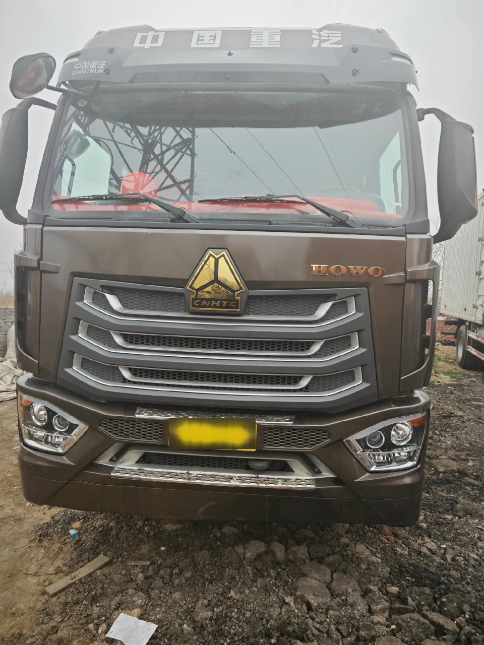 国六 豪沃6.8米高栏,n5g6缸8速270马力