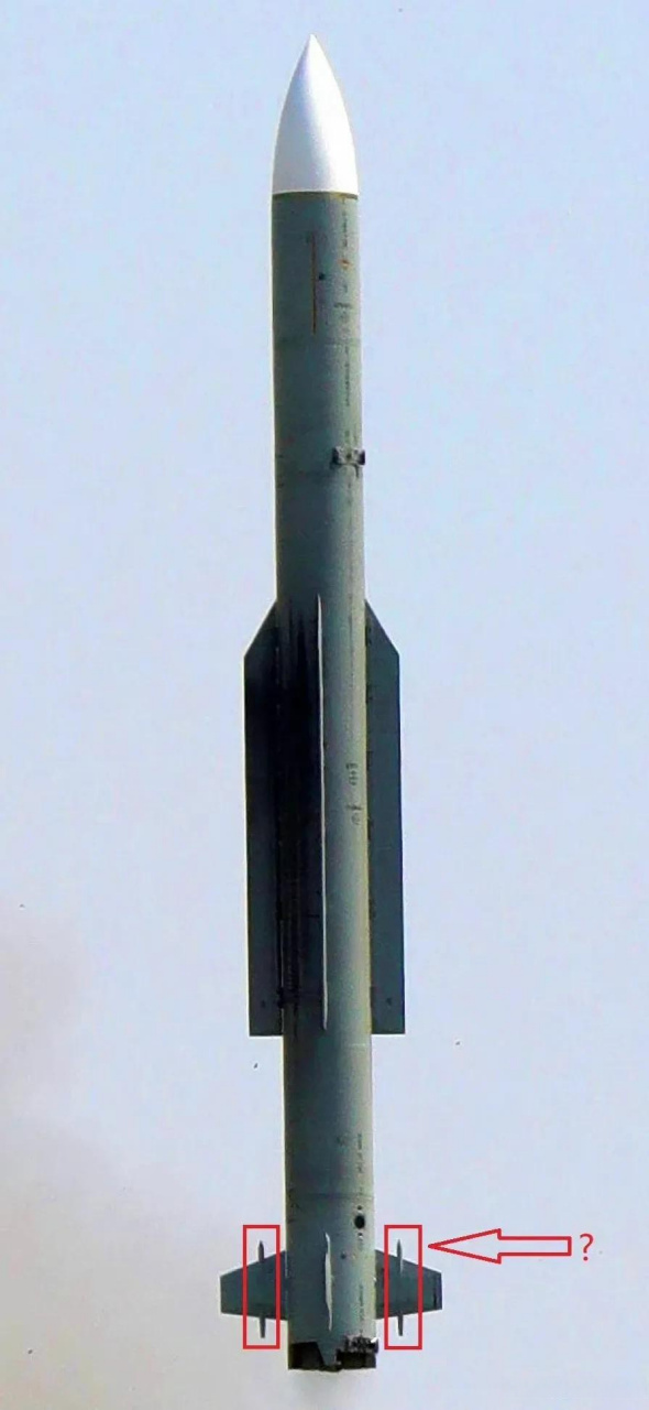 红旗16b这颜值绝了,比标准6都好看;不懂就问,哪位大神知道红旗16尾翼