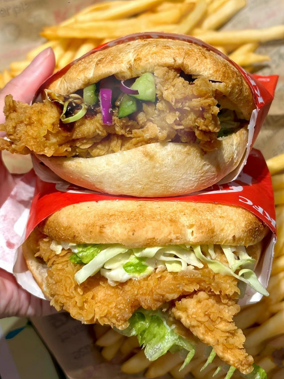 肯德基藤椒,老北京风味饼汉堡 藤椒风味鸡排饼汉堡肉比饼还大!