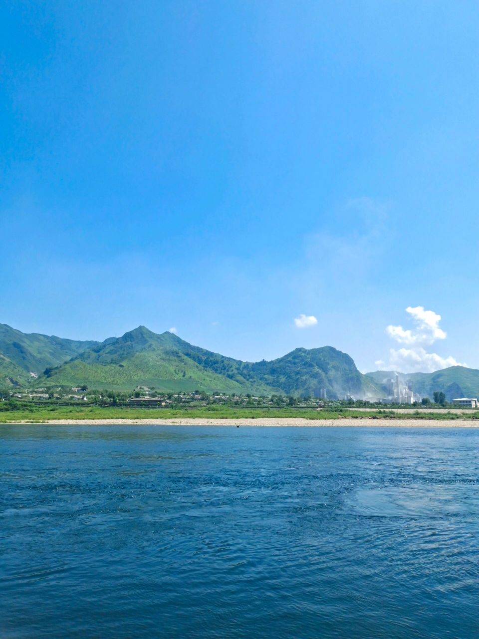 集安旅游攻略9015/路线77景点 来看朝鲜 【行程】 羊鱼石景区