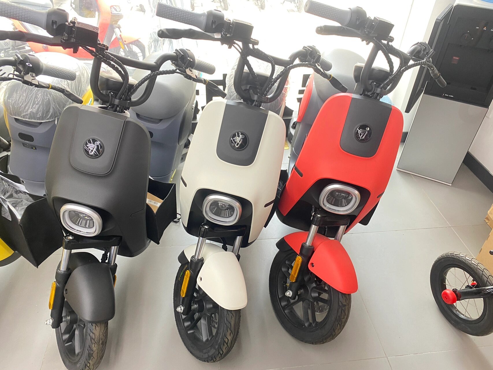 九号b30c 看了很多款 还是入手了九号b30c  某宝下单 线下提车 还是很