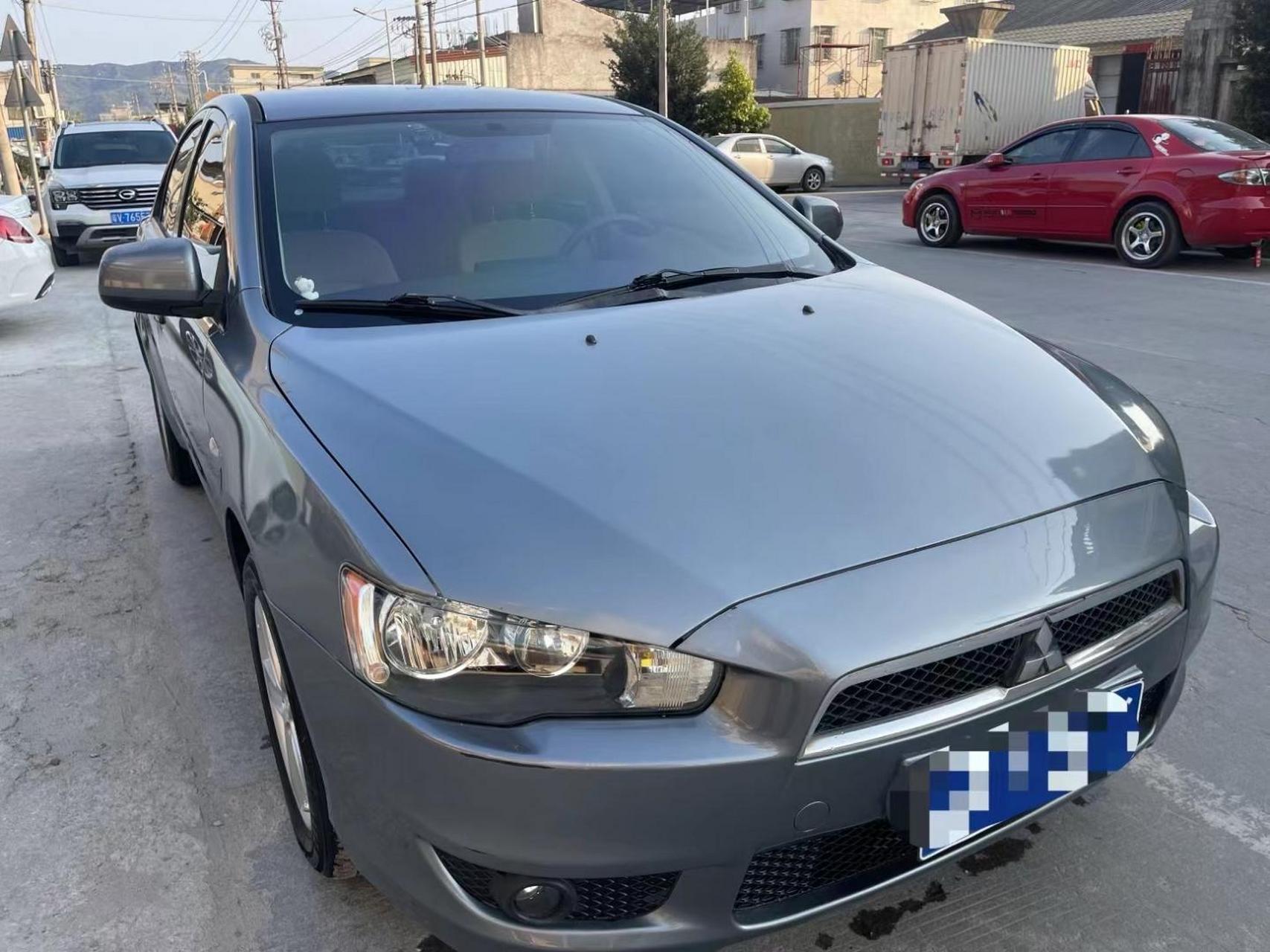 10年三菱翼神自动1.8l, 大屏导航 倒车影像 蓝牙音乐, 车况精品