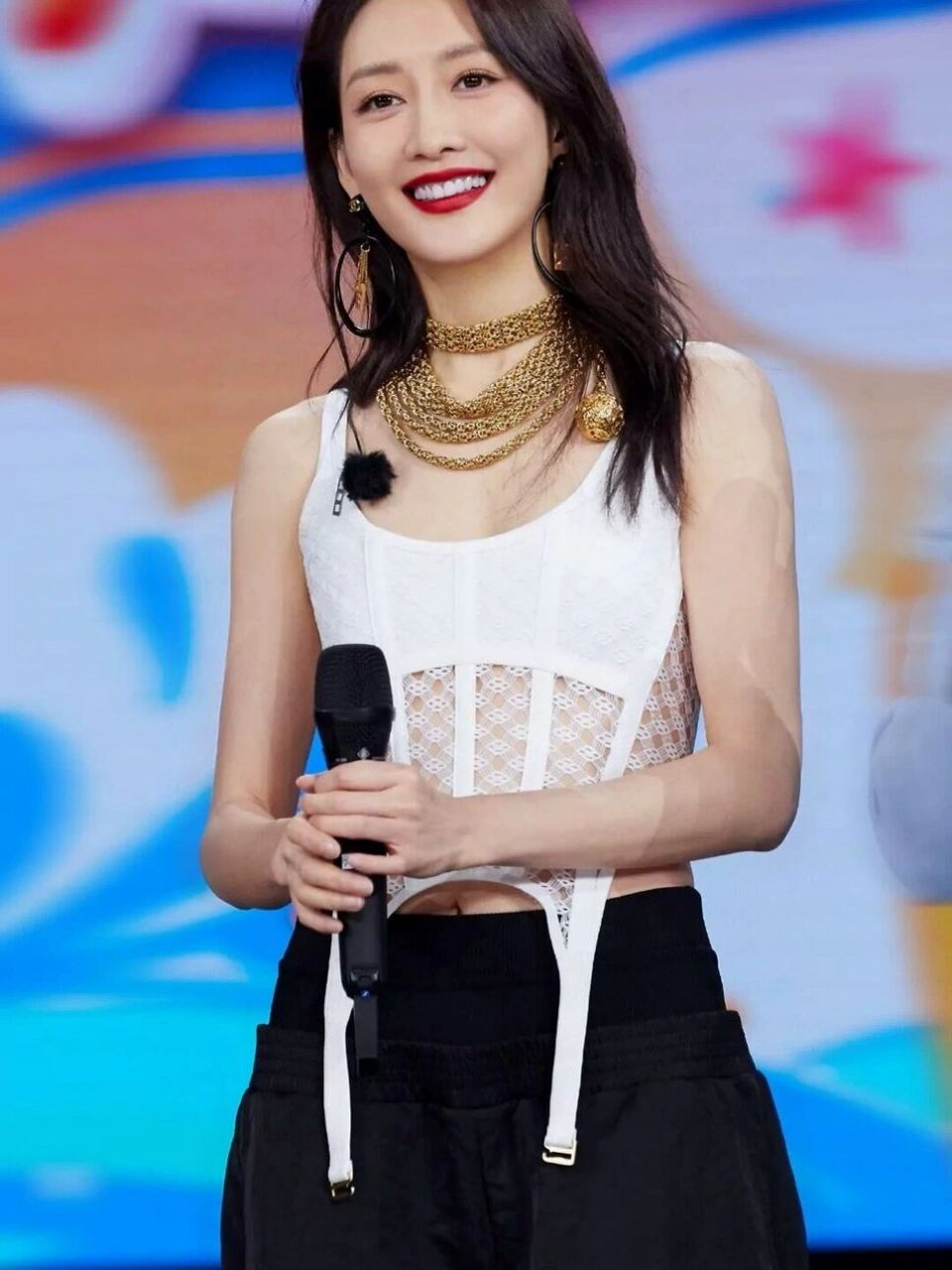 丝袜王鸥99    宅男女神 王鸥 ( angel wang ),1982年10月28日出生