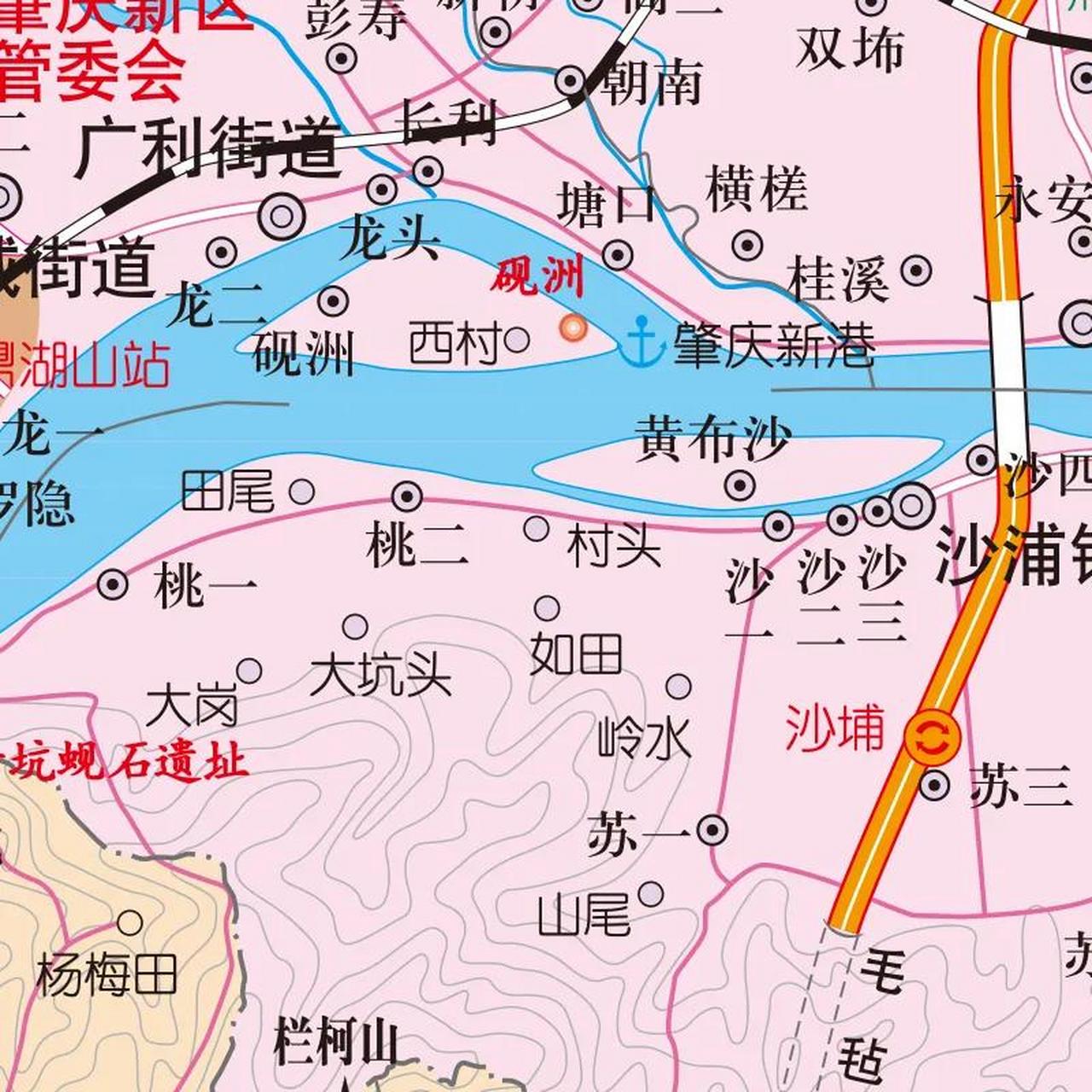 肇庆新港,位于广东省肇庆市鼎湖区广利街道塘口村江边,这里依托西江"