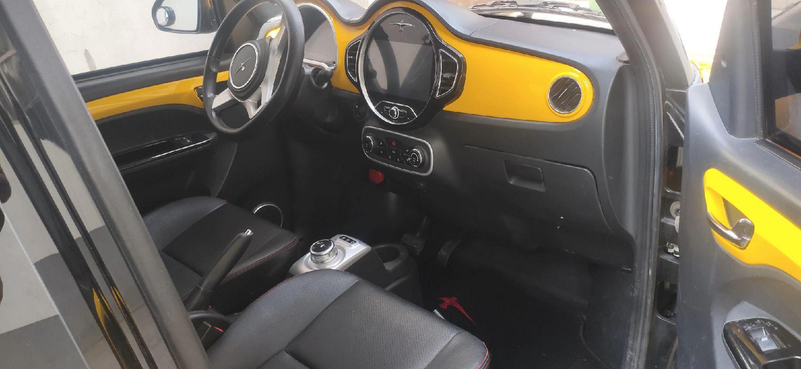 新到今日阳光m2最高配,冷暖空调,电动后视镜,方向自动回位,各种配置