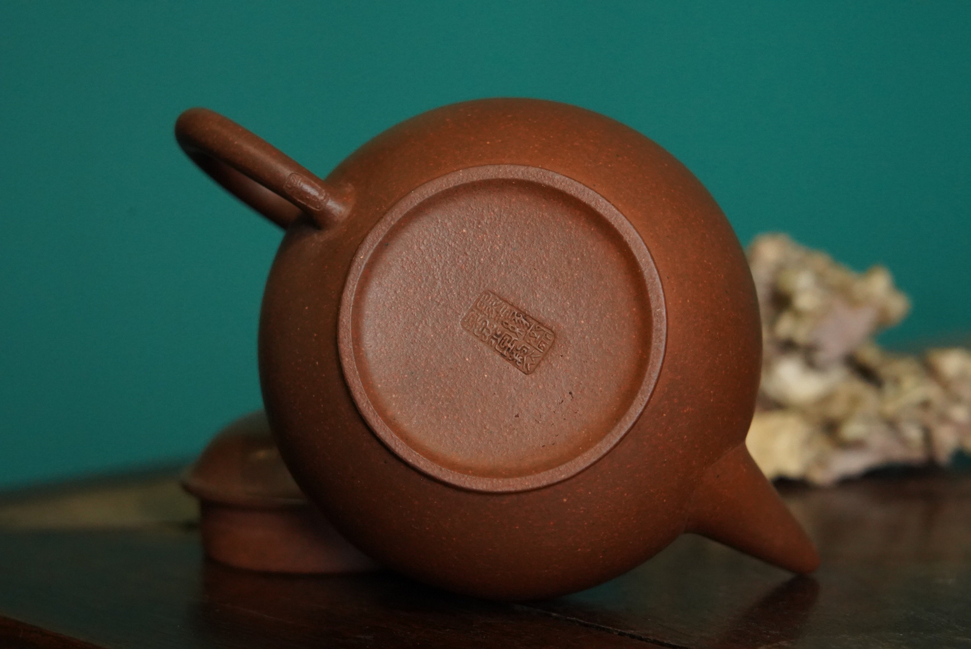 早期台订老紫泥水平壶 墨缘斋景堂制底款,把款景记 早期台订作品,标准