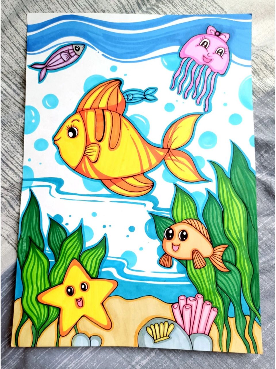 一组漂亮的海底世界美术创意画,带你探索海洋的奥9215