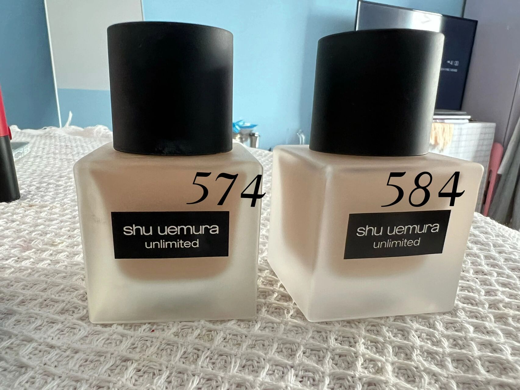 植村秀小方瓶574/584怎么选择?亲测