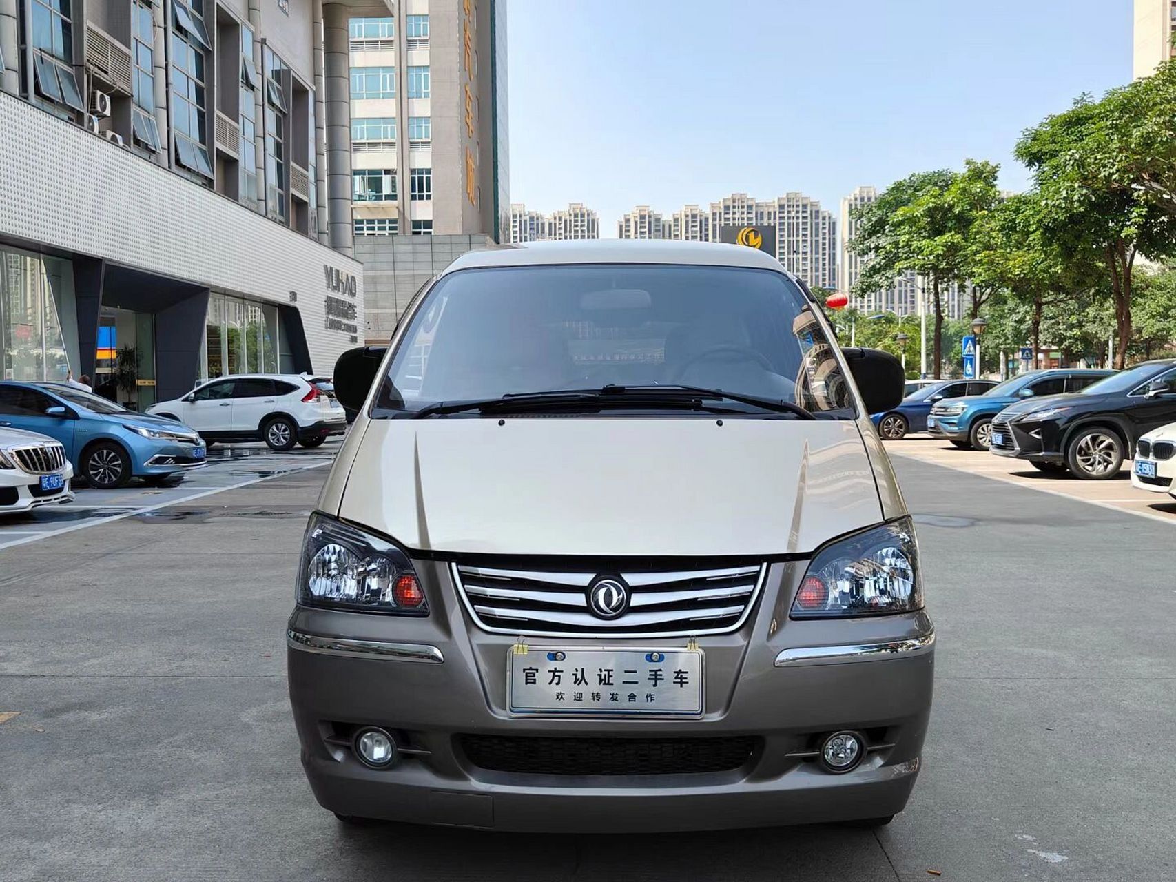 东风风行菱智m3 风行菱智m3加长版,2016年8月上牌,车况保养的非常好