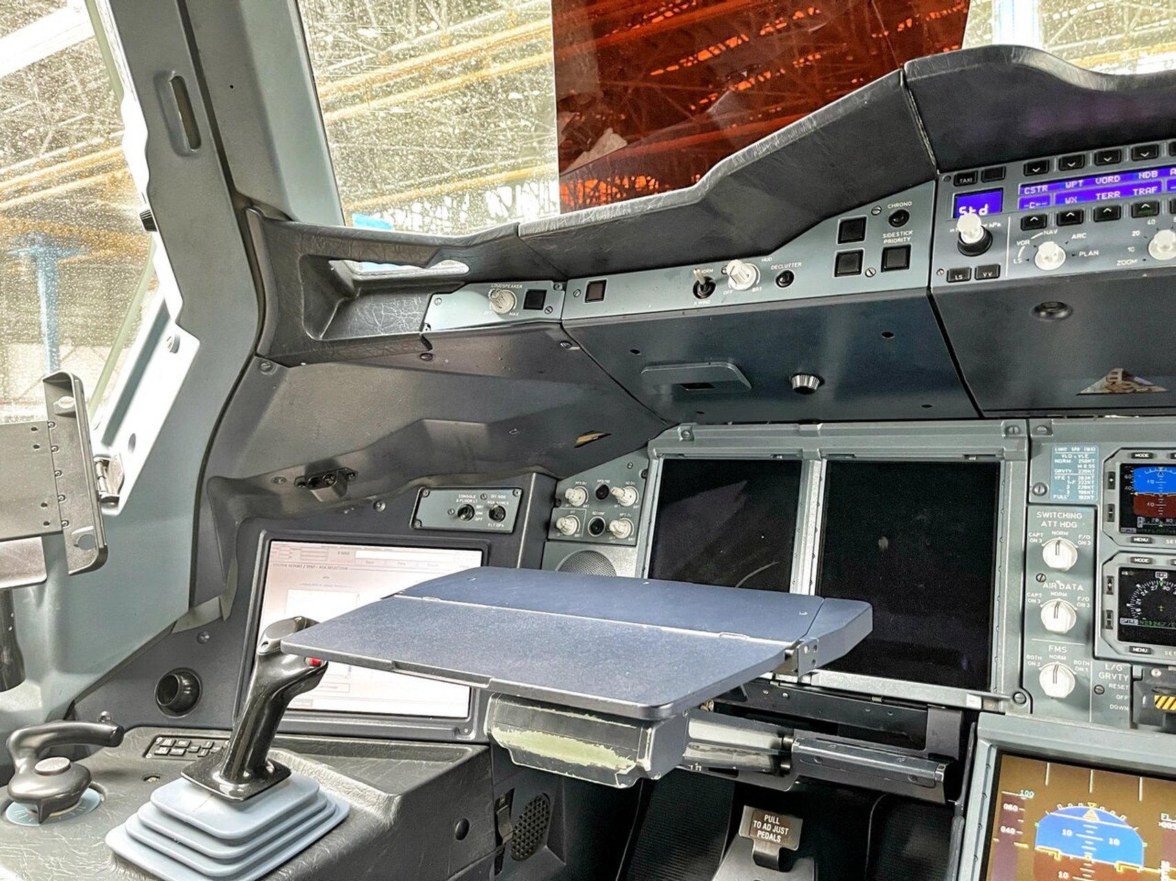 南航空客a380驾驶舱 蓝胖子空中巨无霸a380驾驶舱」