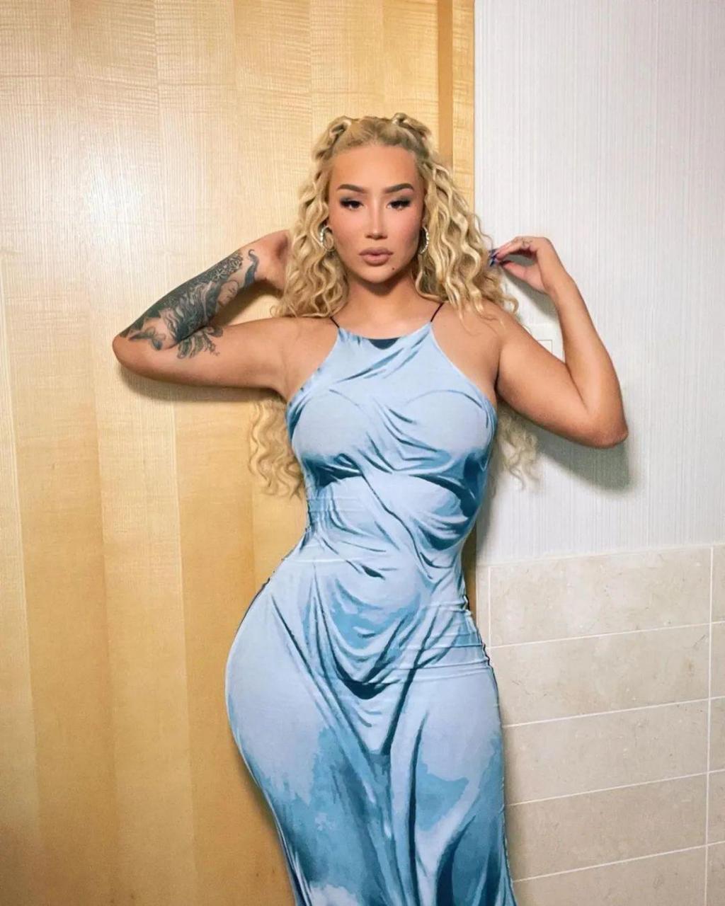 iggy azalea 千万美元出售经典作品版权.