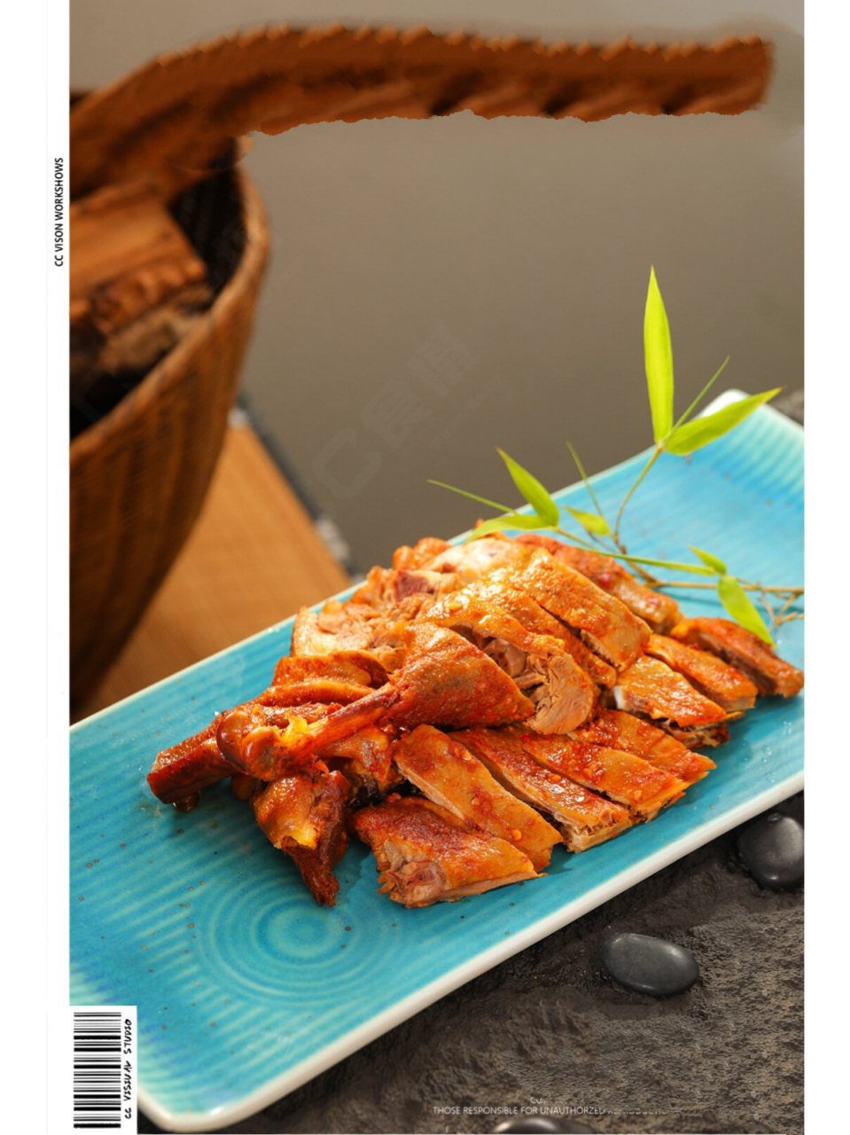 小阙食间-武夷山岚谷茶香熏鹅 岚谷熏鹅可以算是武夷山最具特色的美食