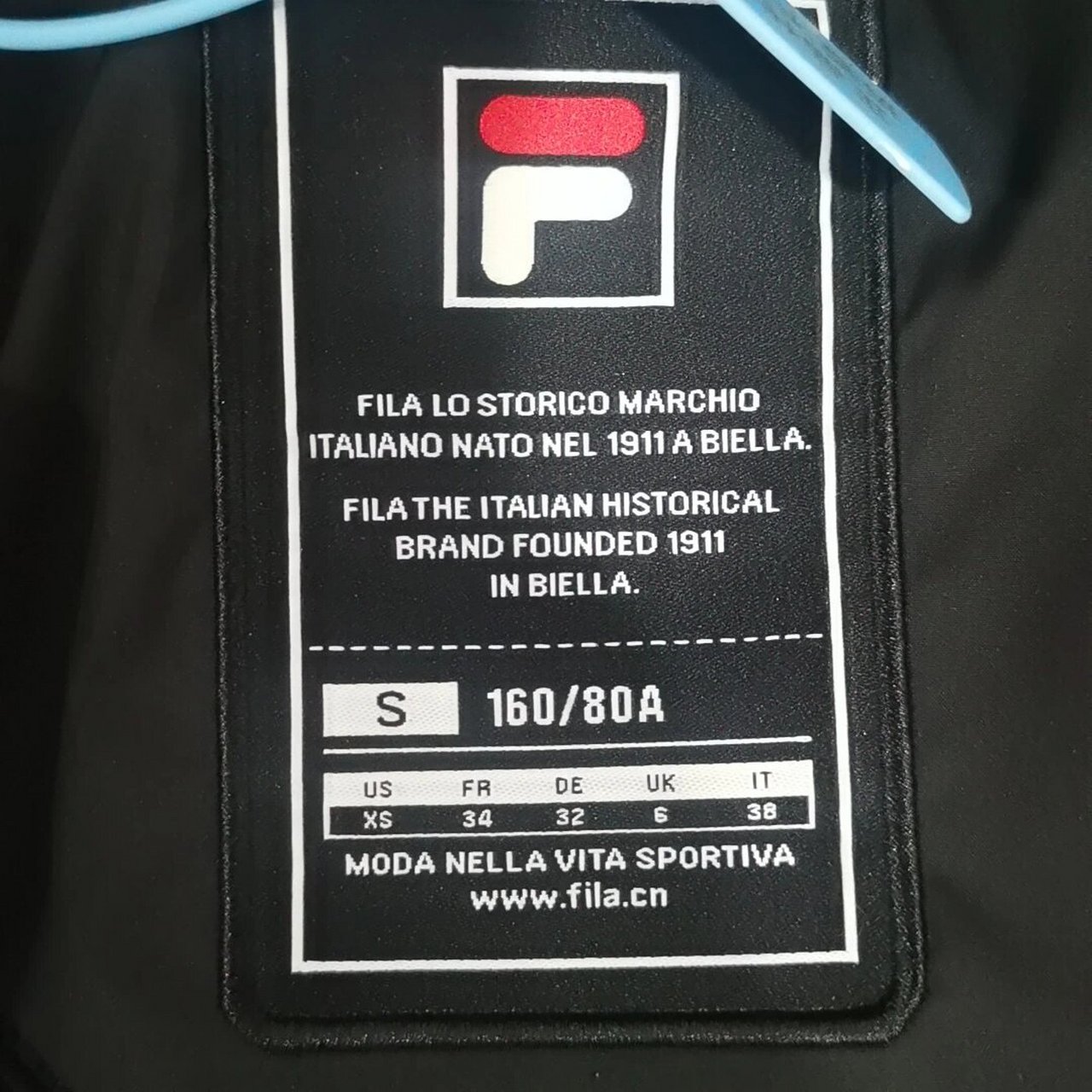 fila斐乐羽绒服鉴定真假案例分享