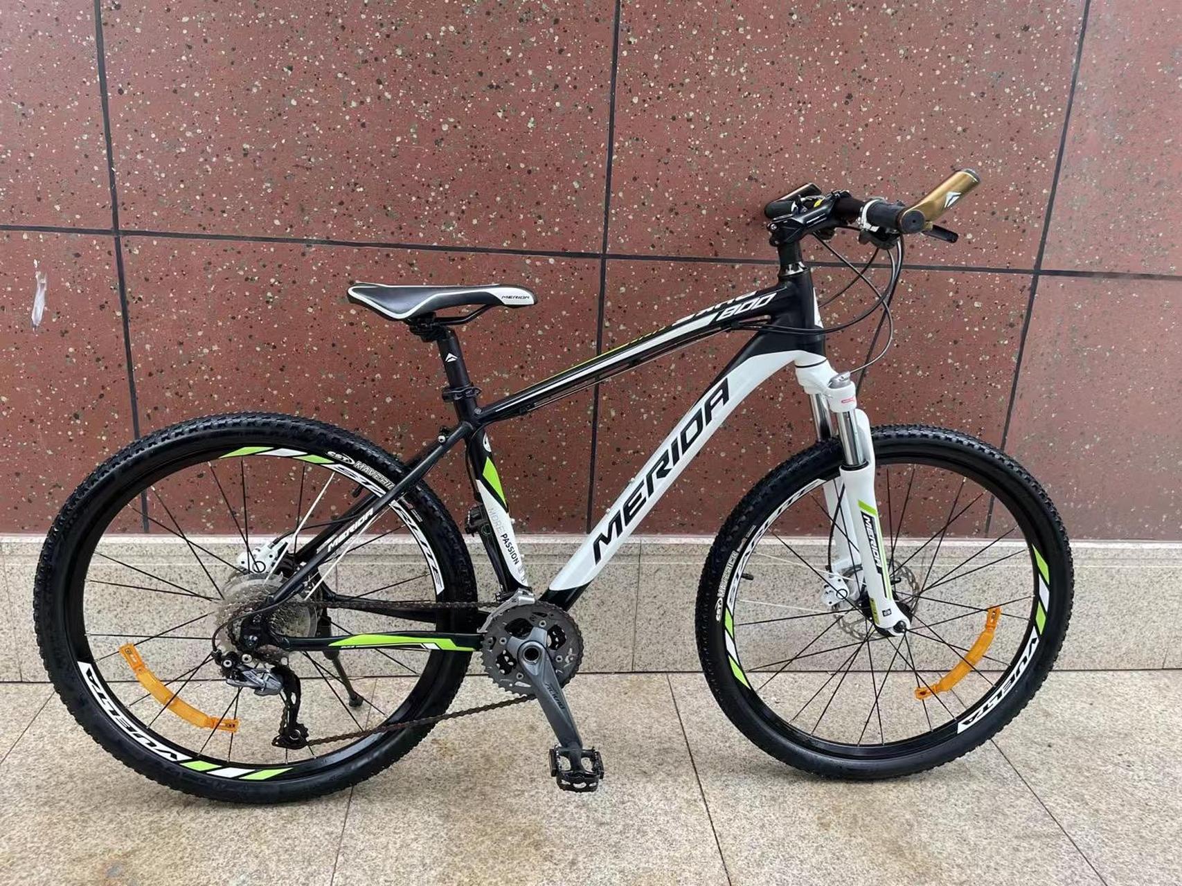 美利达公爵800,27速线控锁死前叉,17车架,成色好,1700